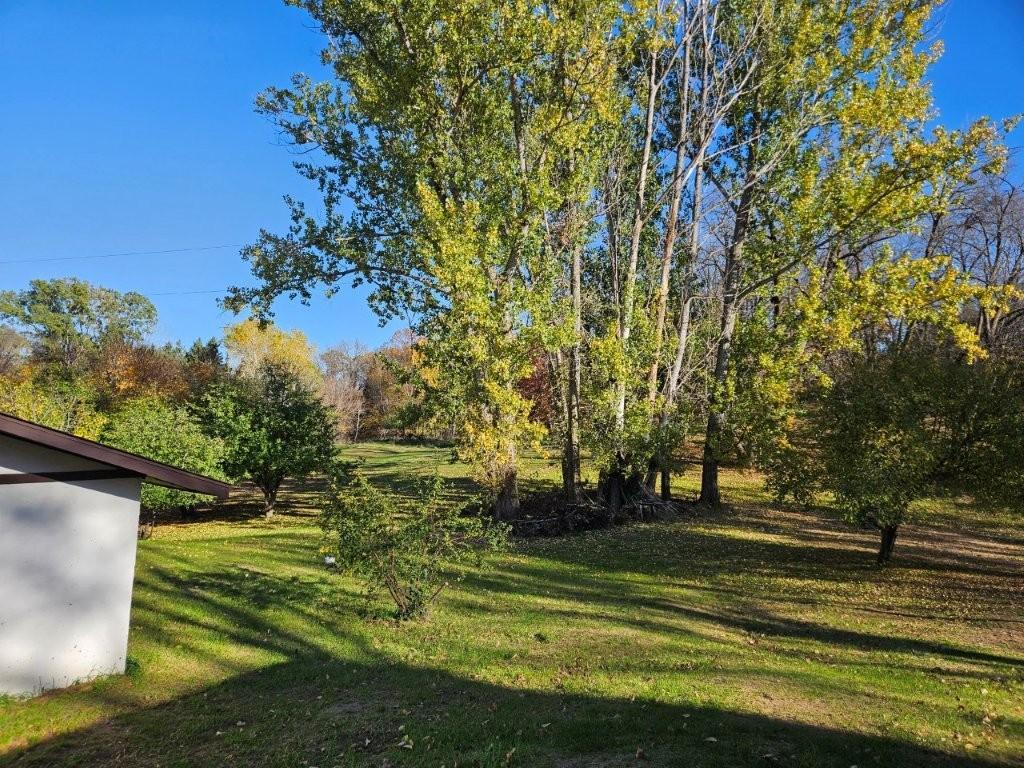 1983 single family home for sale at 38782 Railroad Drive in Richville, MN — 2 bed, 1 bath (photo 8 of 23)