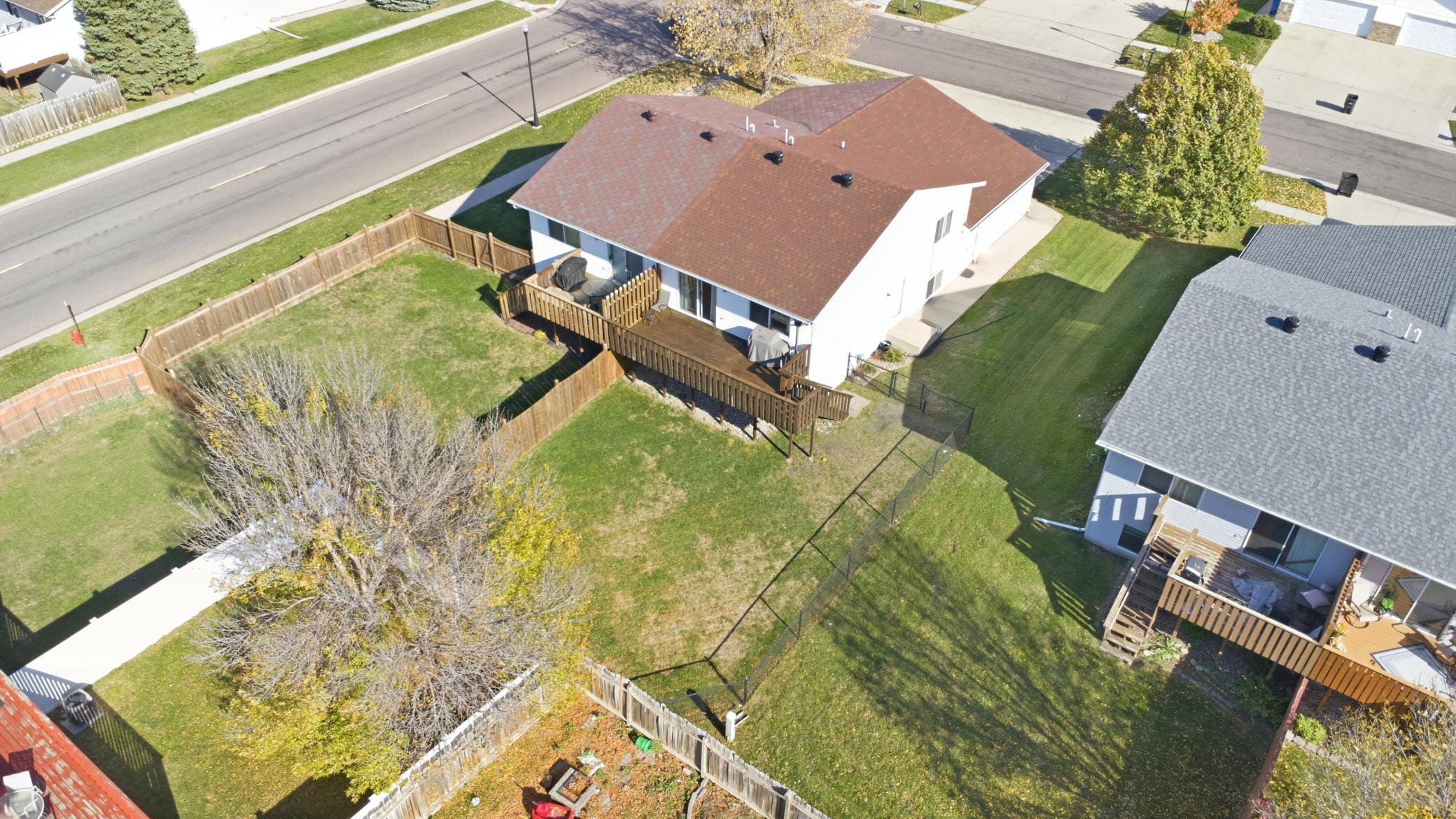 2000 twin home for sale at 1907 50th Street S in Fargo, ND — 3 bed, 2 bath (photo 42 of 44)