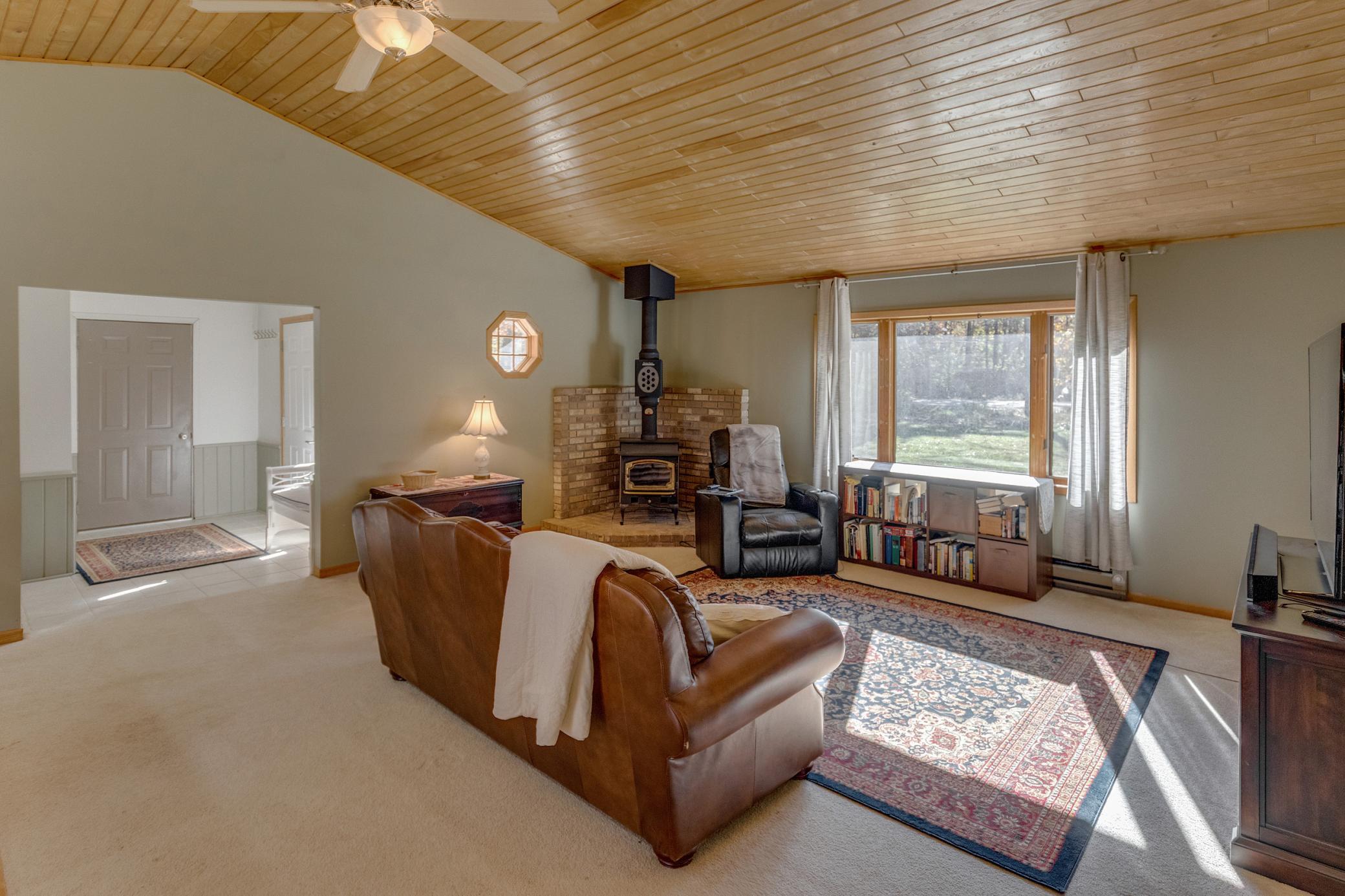 1989 single family home for sale at 2636 Zebroski Acres Lane SW in Pillager, MN — 2 bed, 1 bath (photo 6 of 26)