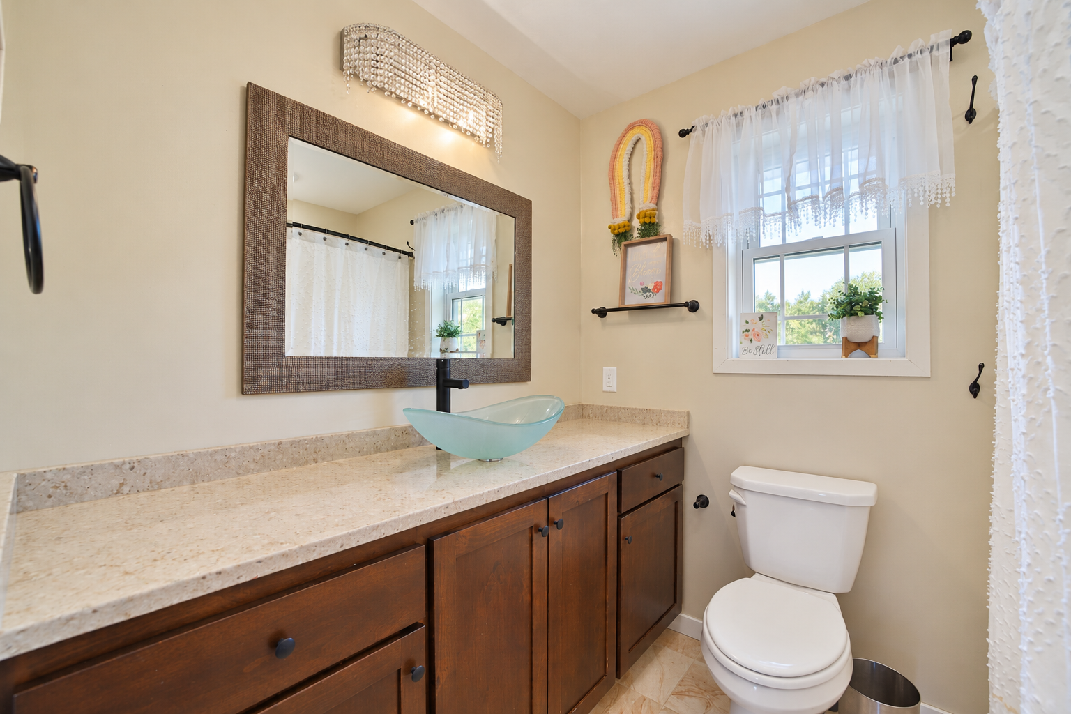 2017 single family home for sale at 1527 2nd Street NE in Staples, MN — 5 bed, 4 bath (photo 19 of 43)
