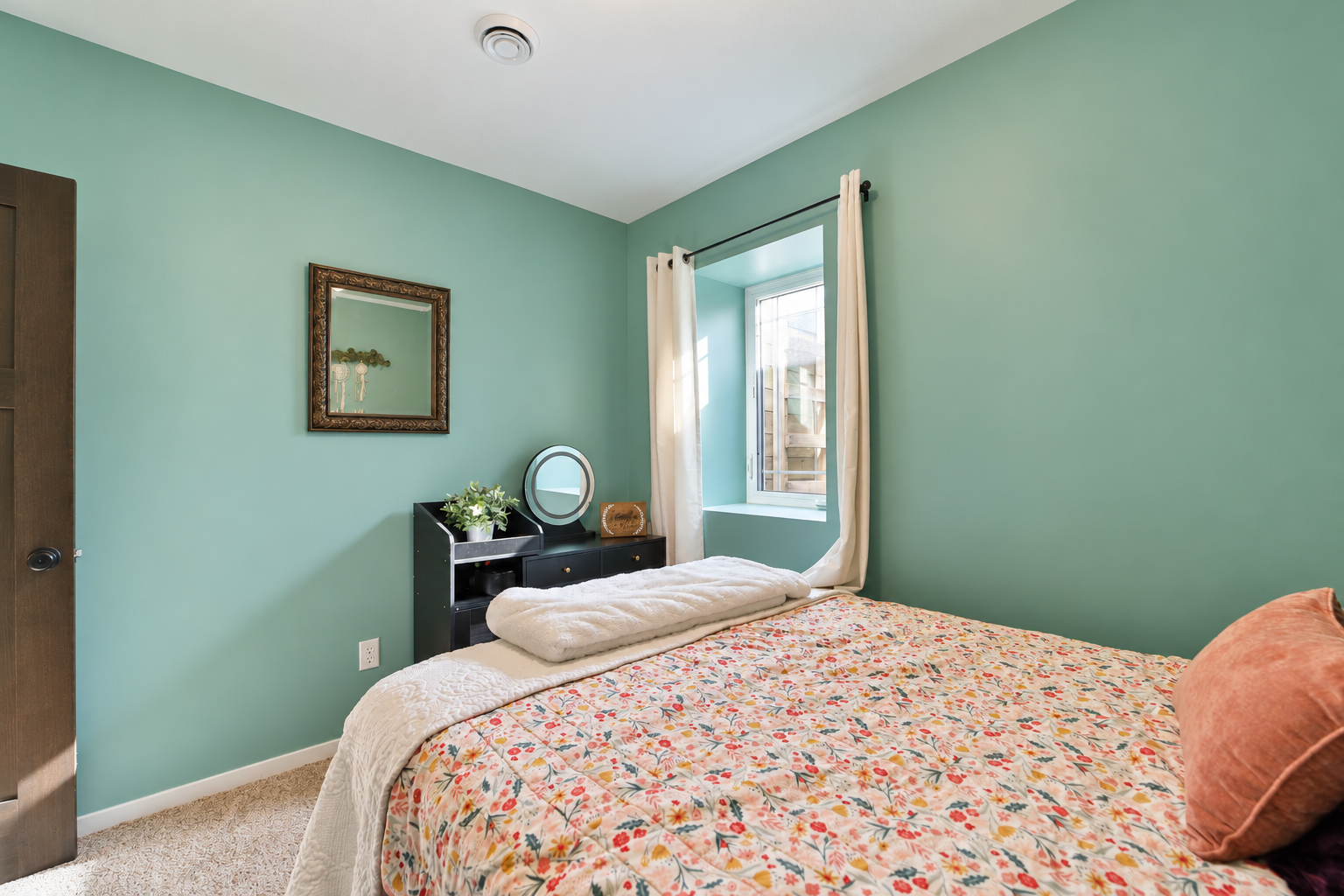 2017 single family home for sale at 1527 2nd Street NE in Staples, MN — 5 bed, 4 bath (photo 25 of 43)