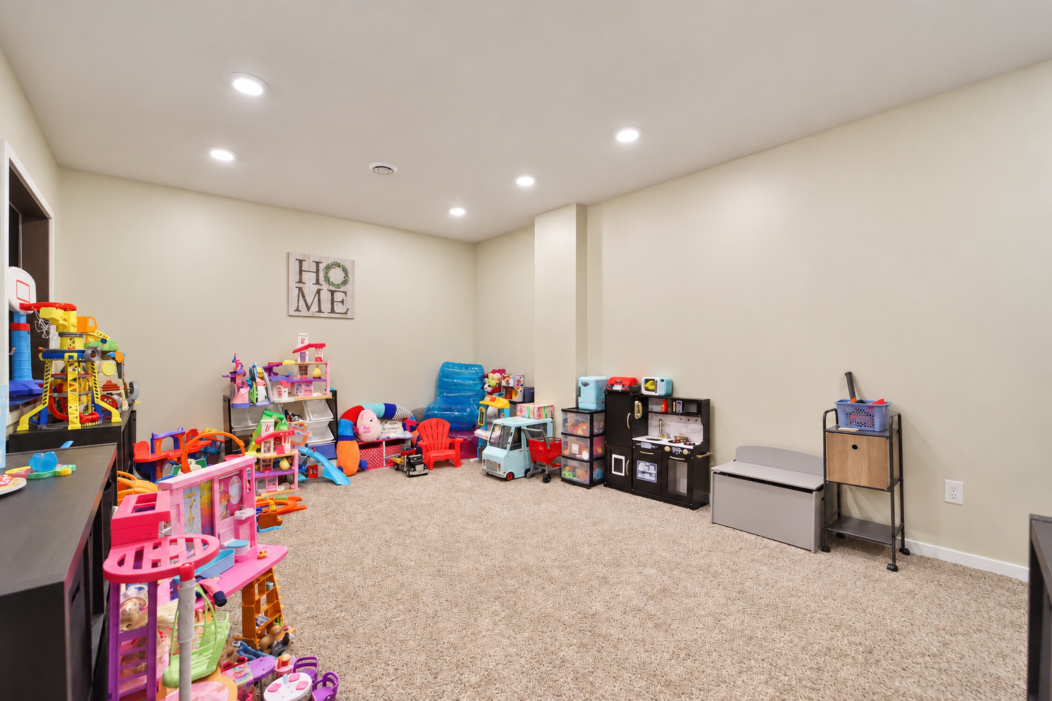 2017 single family home for sale at 1527 2nd Street NE in Staples, MN — 5 bed, 4 bath (photo 32 of 43)