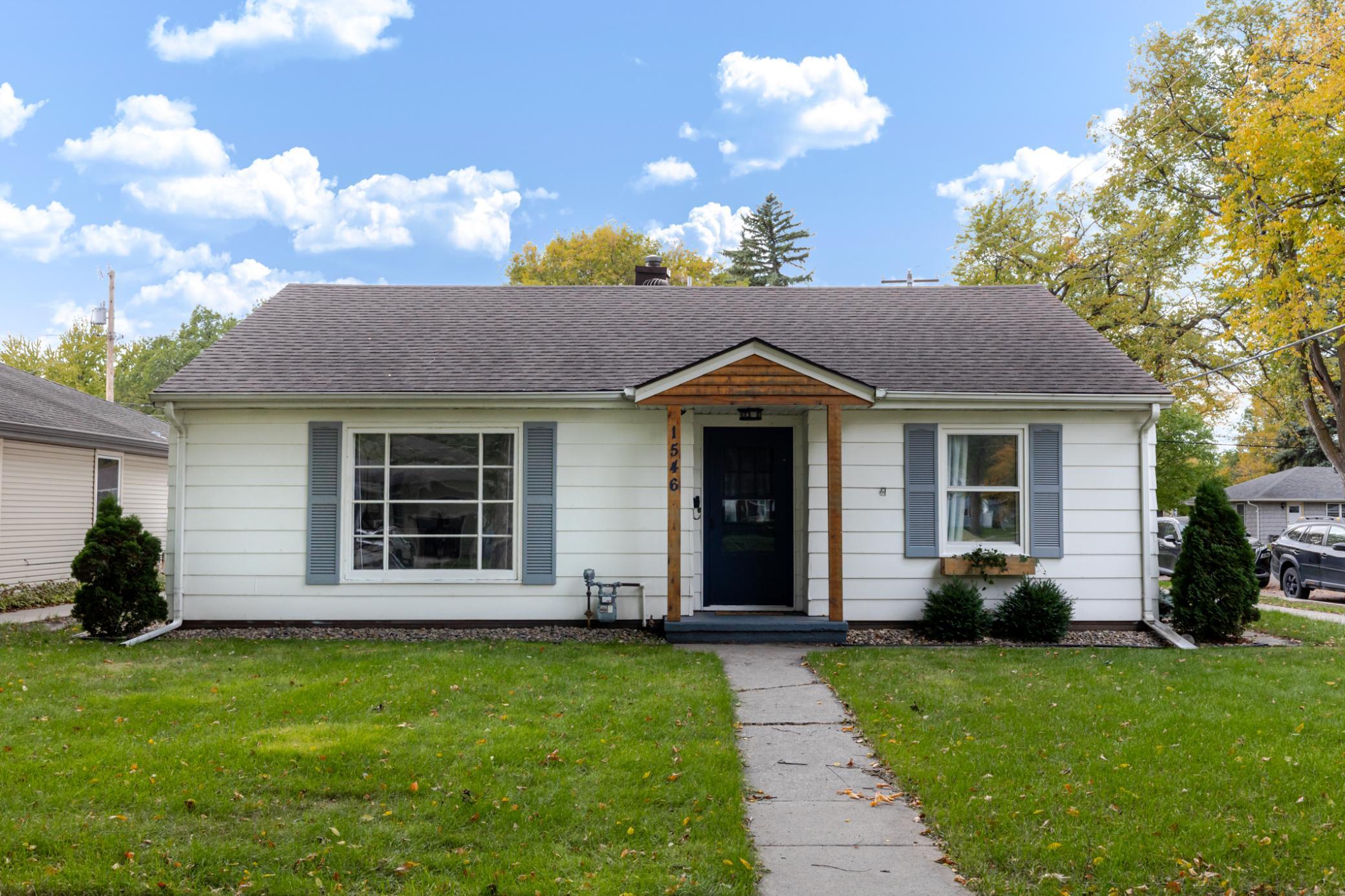 1948 single family home for sale at 1546 5th Street N in Fargo, ND — 3 bed, 1 bath (photo 3 of 40)