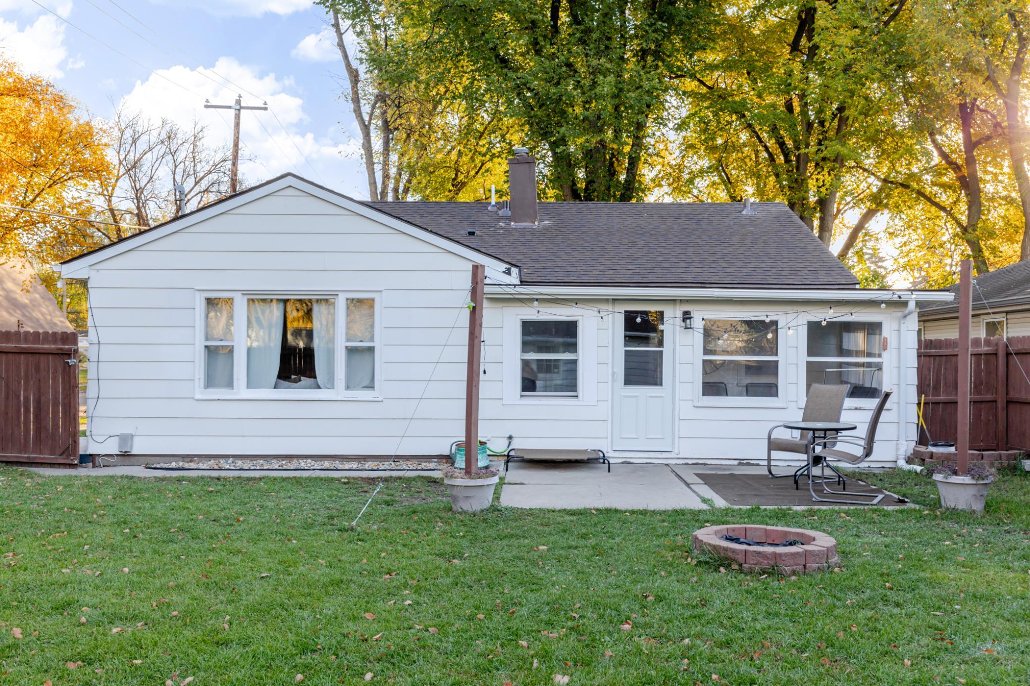 1948 single family home for sale at 1546 5th Street N in Fargo, ND — 3 bed, 1 bath (photo 31 of 40)