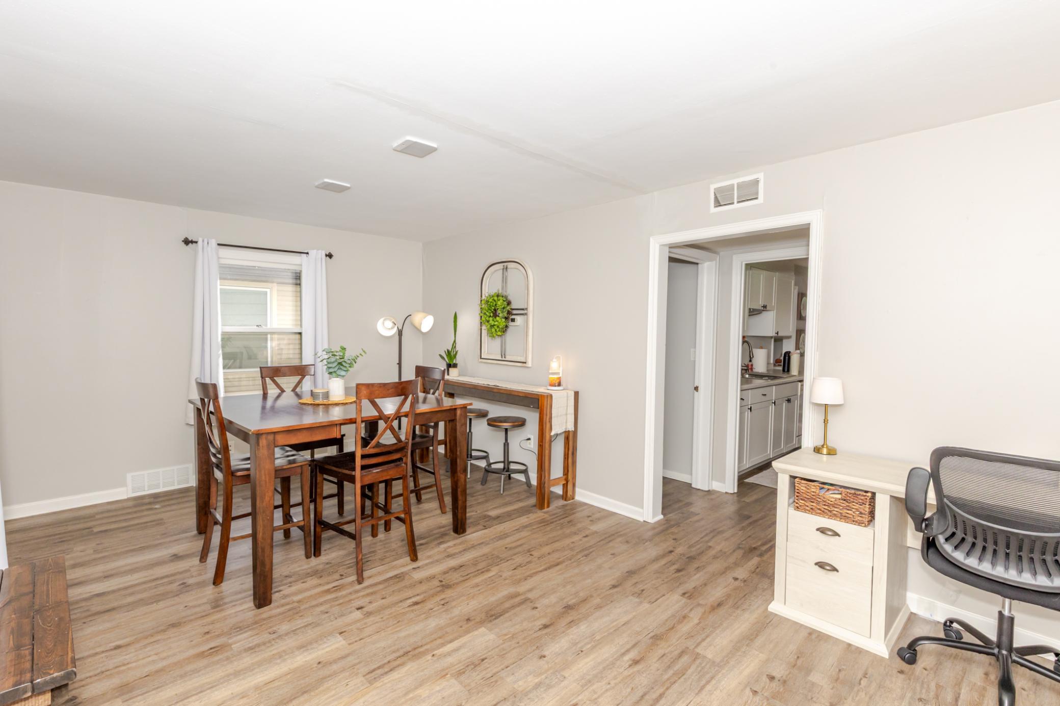 1948 single family home for sale at 1546 5th Street N in Fargo, ND — 3 bed, 1 bath (photo 8 of 40)