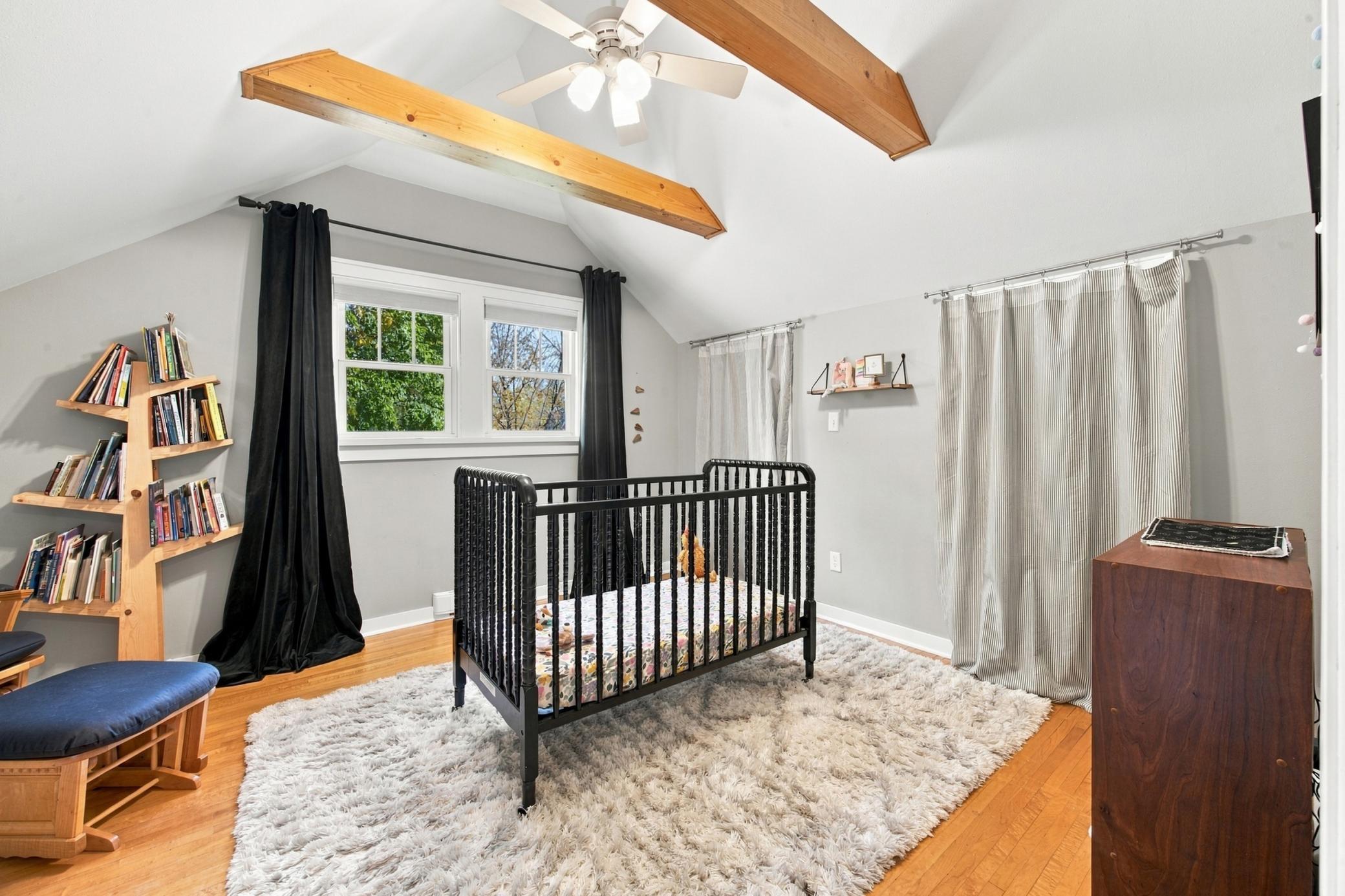1925 single family home for sale at 1218 3rd Street N in Fargo, ND — 5 bed, 3 bath (photo 19 of 37)