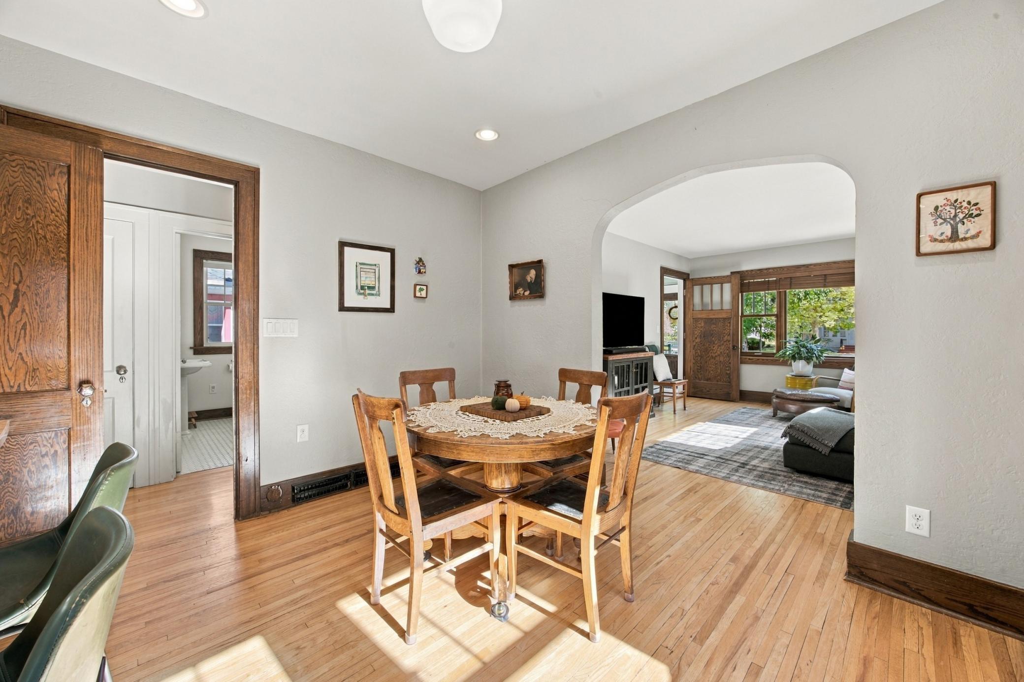 1925 single family home for sale at 1218 3rd Street N in Fargo, ND — 5 bed, 3 bath (photo 7 of 37)