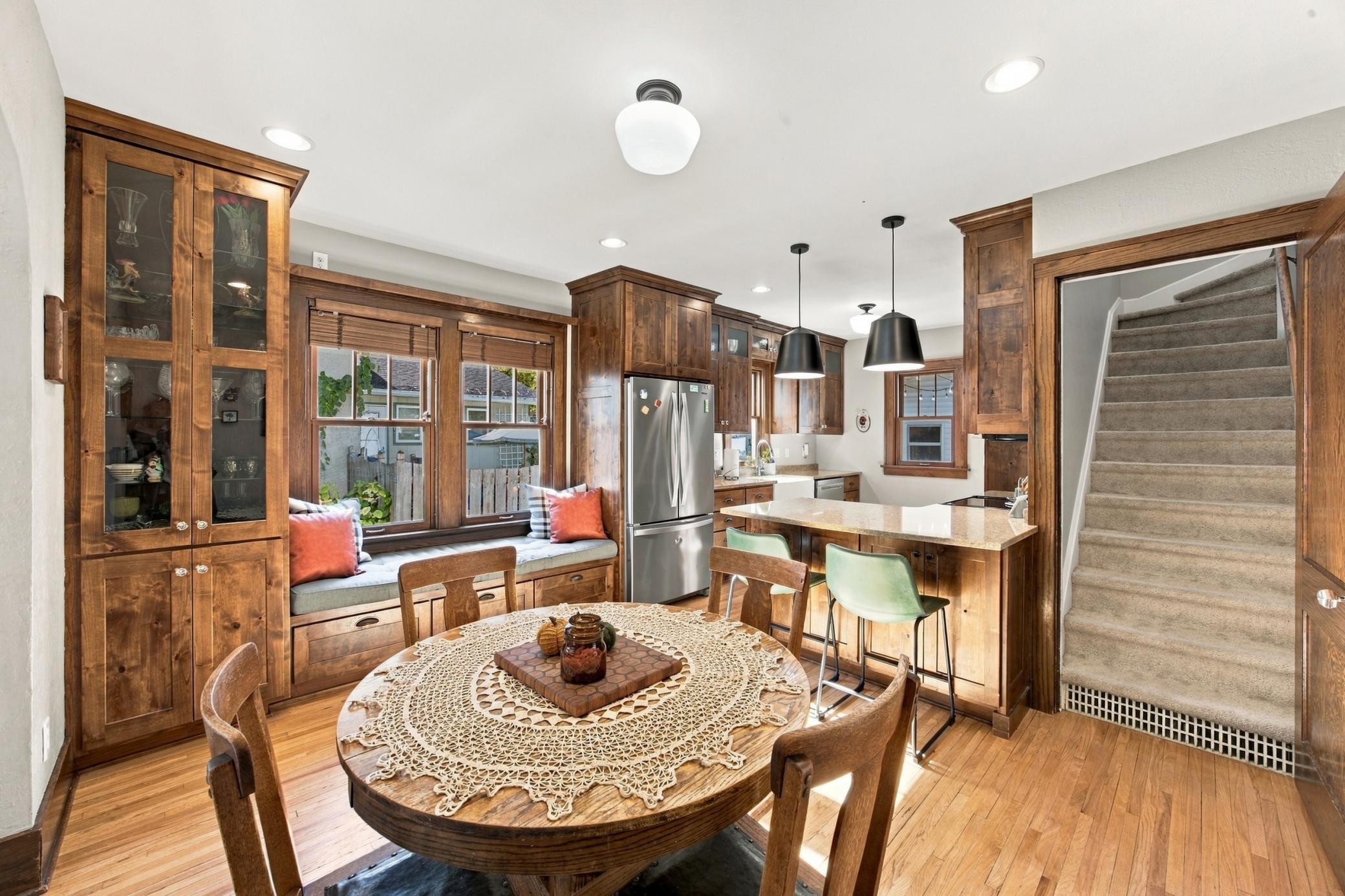 1925 single family home for sale at 1218 3rd Street N in Fargo, ND — 5 bed, 3 bath (photo 8 of 37)