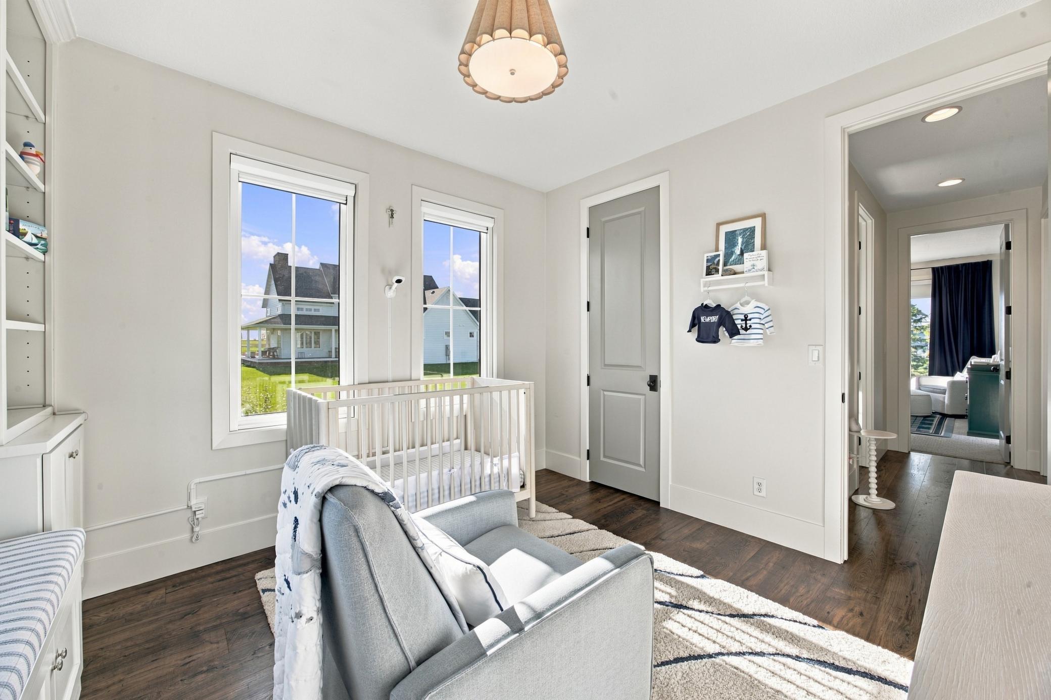 2017 single family home for sale at 356 Trent Jones Drive in Oxbow, ND — 5 bed, 3 bath (photo 32 of 71)