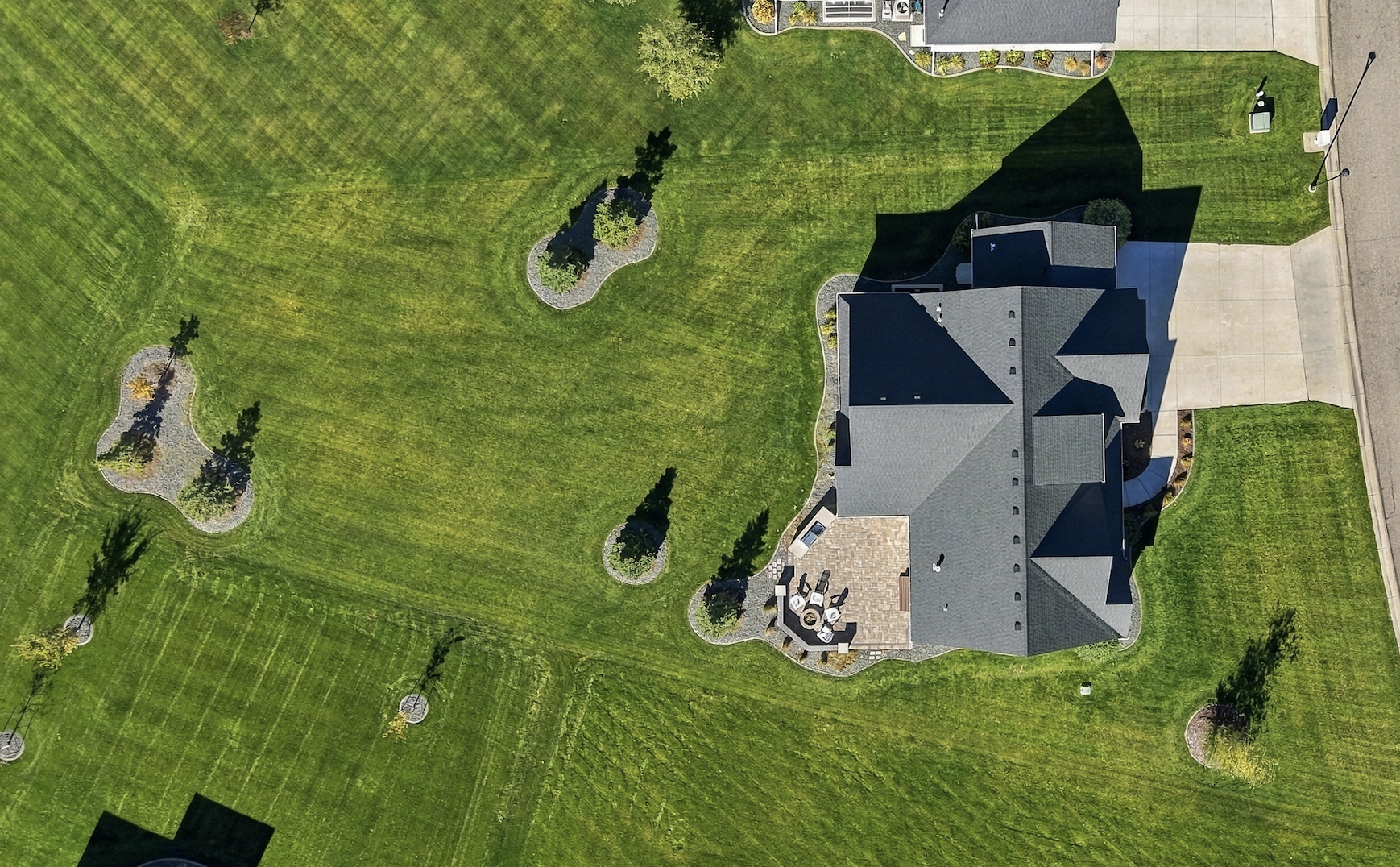 2017 single family home for sale at 356 Trent Jones Drive in Oxbow, ND — 5 bed, 3 bath (photo 55 of 71)
