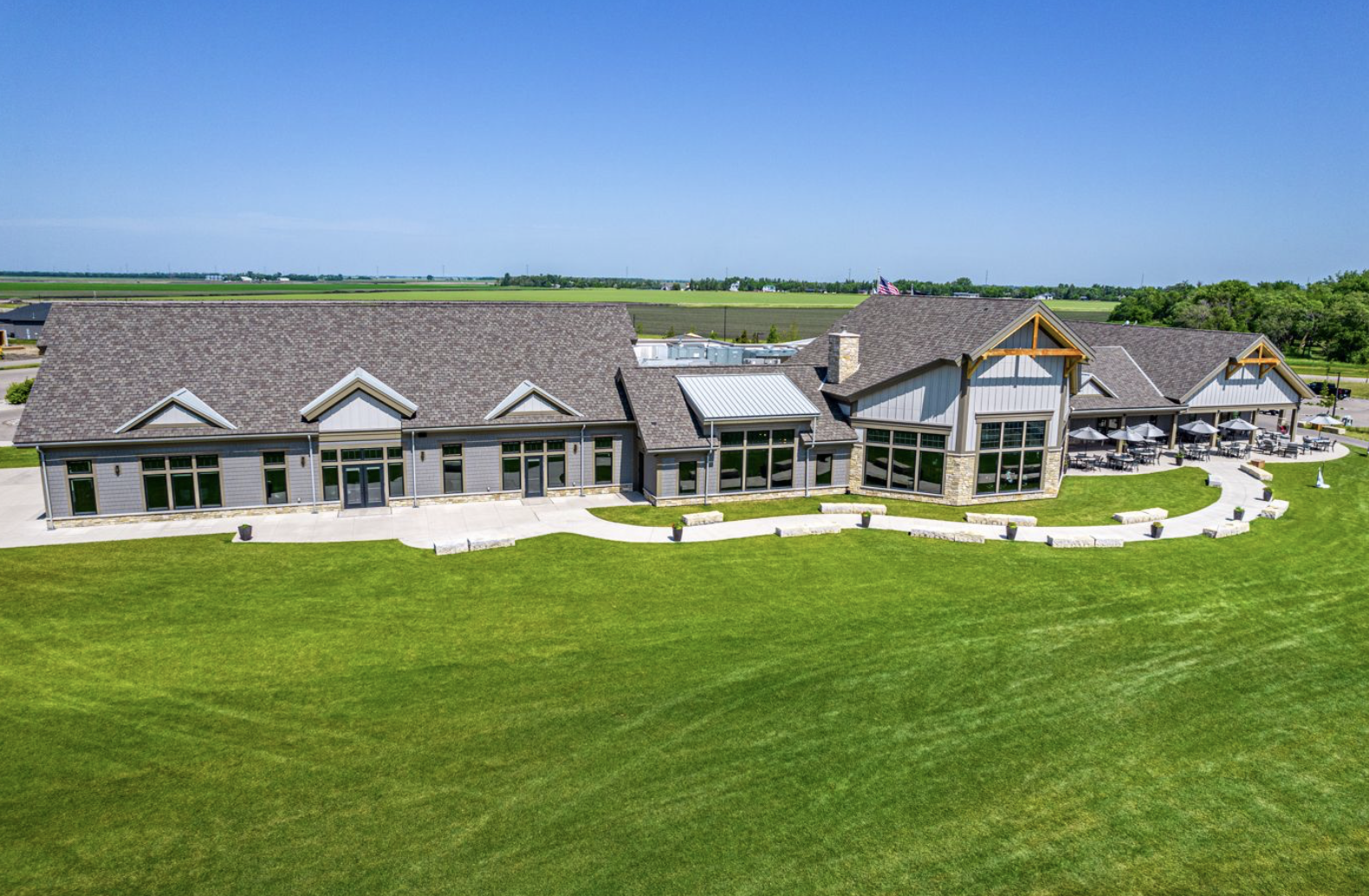 2017 single family home for sale at 356 Trent Jones Drive in Oxbow, ND — 5 bed, 3 bath (photo 70 of 71)