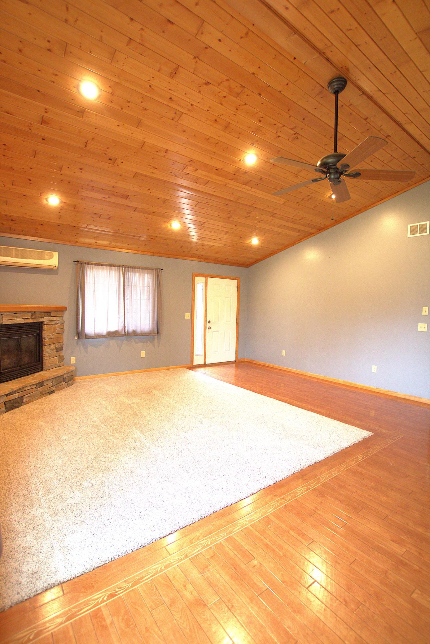 2006 single family home for sale at 501 2nd Street SW in Staples, MN — 3 bed, 2 bath (photo 12 of 27)