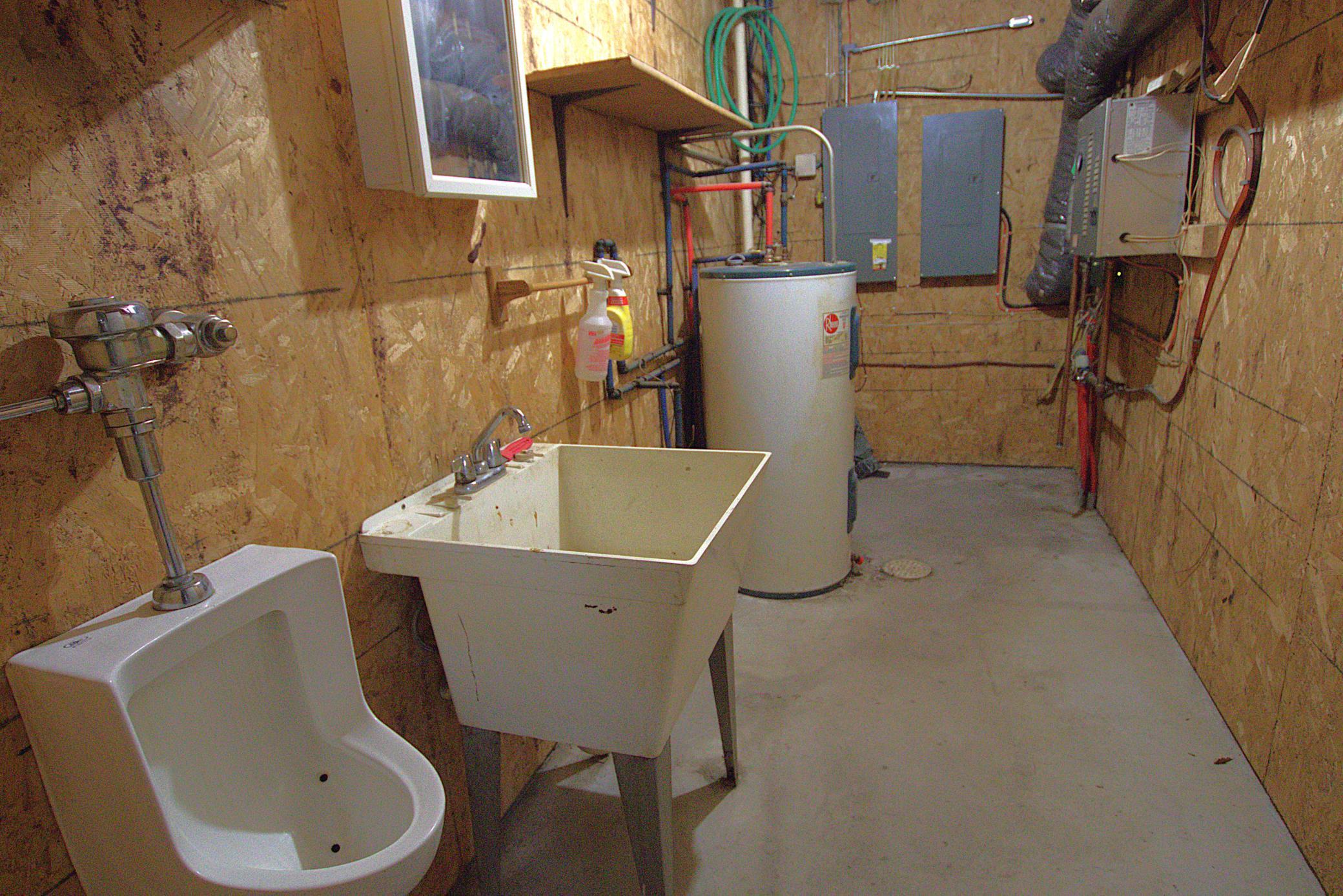 2006 single family home for sale at 501 2nd Street SW in Staples, MN — 3 bed, 2 bath (photo 26 of 27)