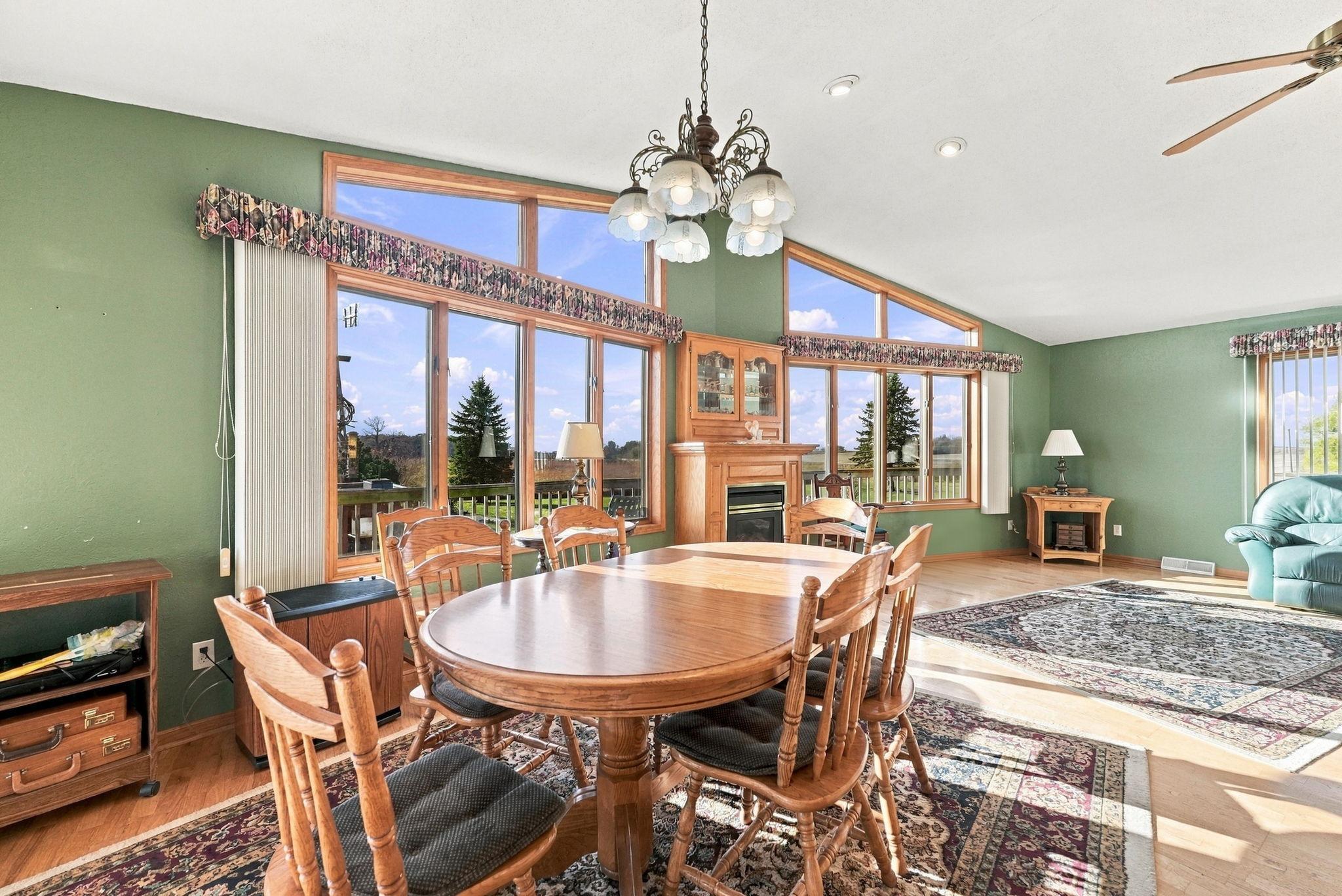 1995 single family home for sale at 12946 151st Avenue in Sauk Centre, MN — 3 bed, 3 bath (photo 15 of 53)