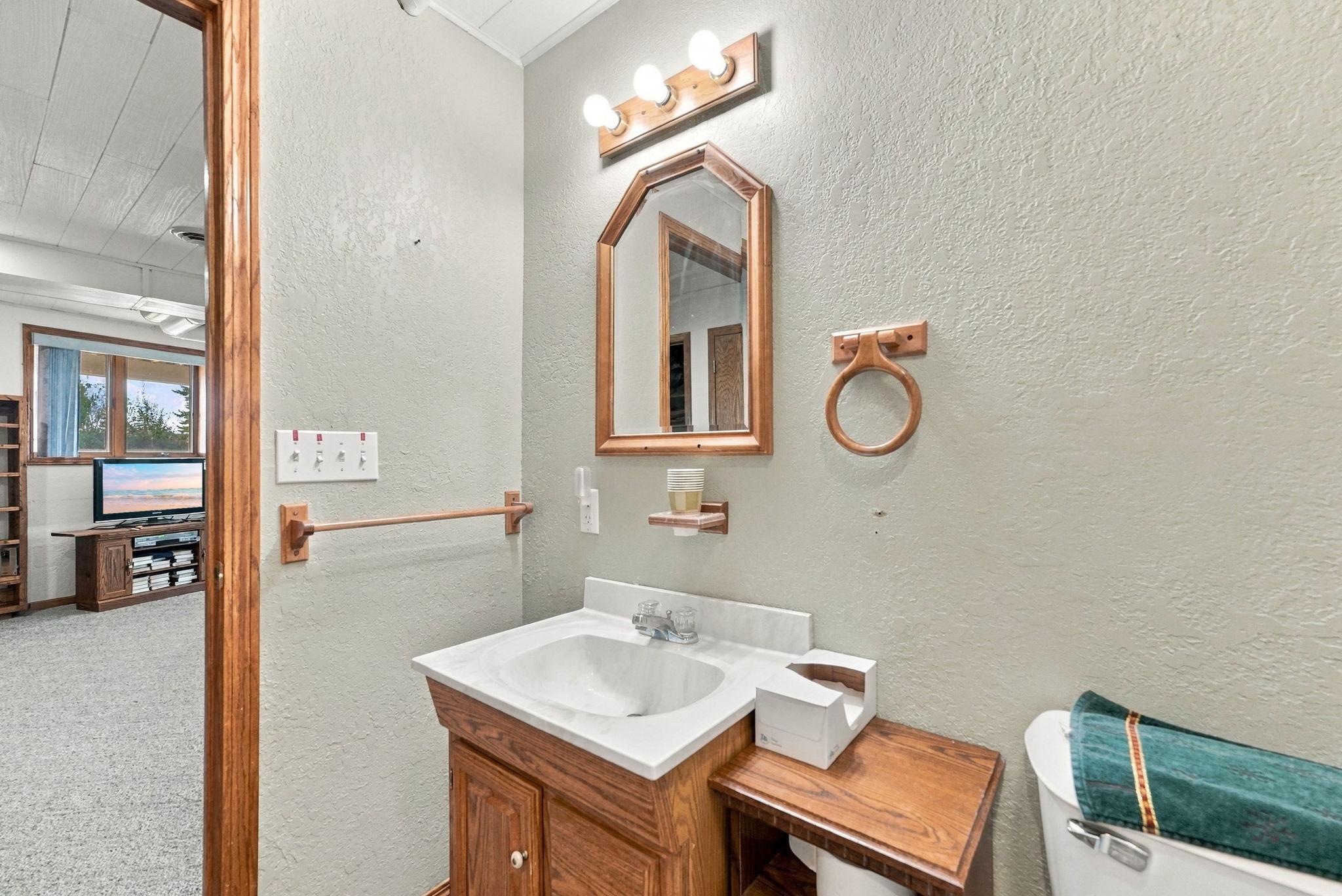 1995 single family home for sale at 12946 151st Avenue in Sauk Centre, MN — 3 bed, 3 bath (photo 33 of 53)