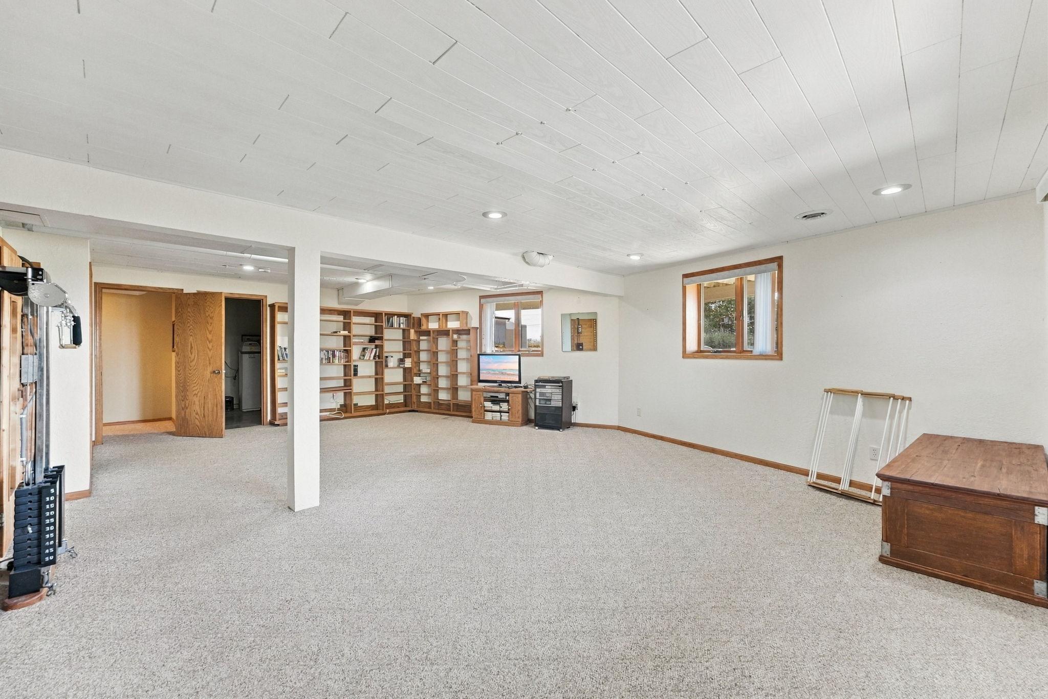 1995 single family home for sale at 12946 151st Avenue in Sauk Centre, MN — 3 bed, 3 bath (photo 36 of 53)