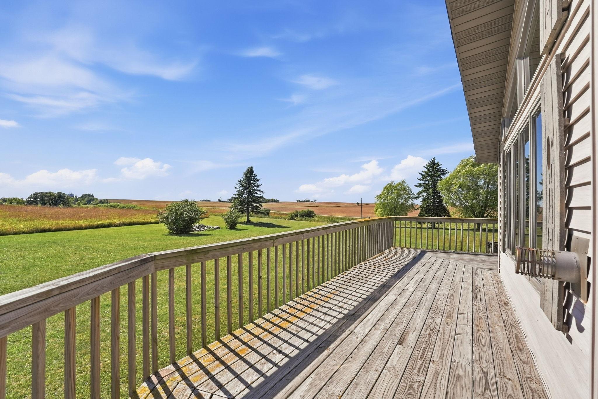 1995 single family home for sale at 12946 151st Avenue in Sauk Centre, MN — 3 bed, 3 bath (photo 49 of 53)