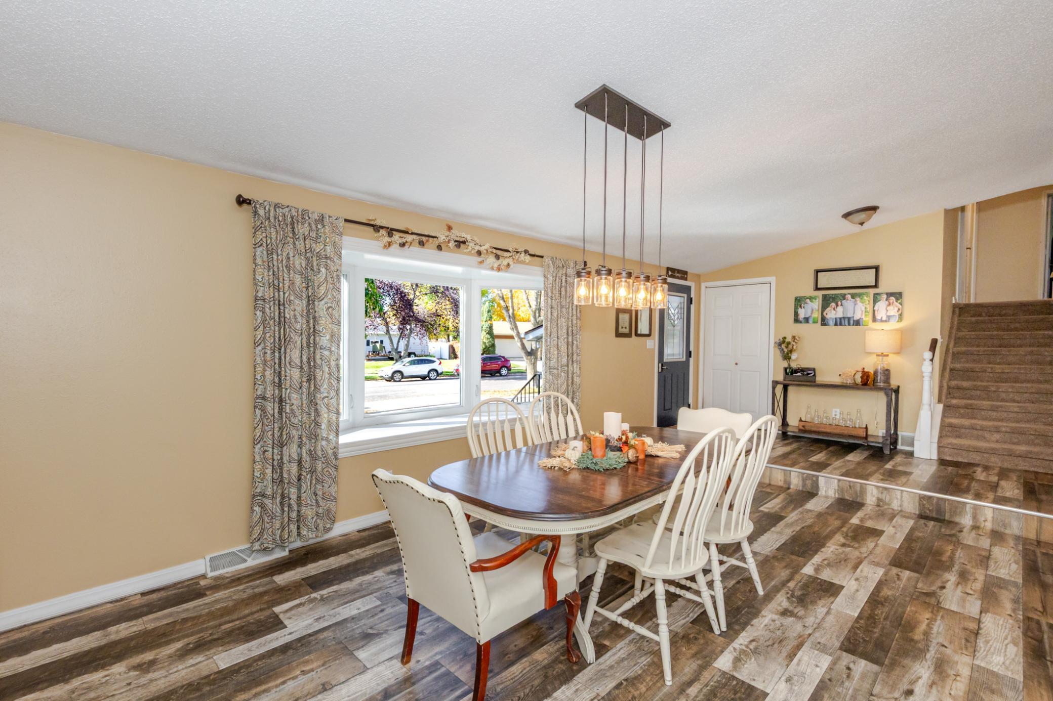 1976 single family home for sale at 1744 23rd Street S in Fargo, ND — 4 bed, 4 bath (photo 11 of 71)