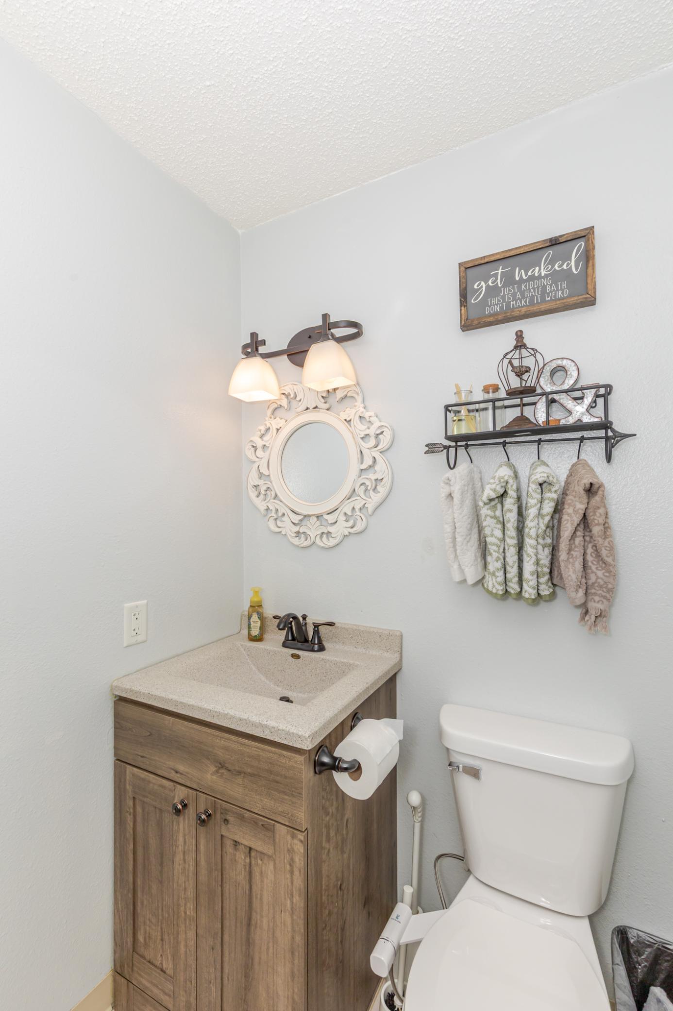 1976 single family home for sale at 1744 23rd Street S in Fargo, ND — 4 bed, 4 bath (photo 44 of 71)