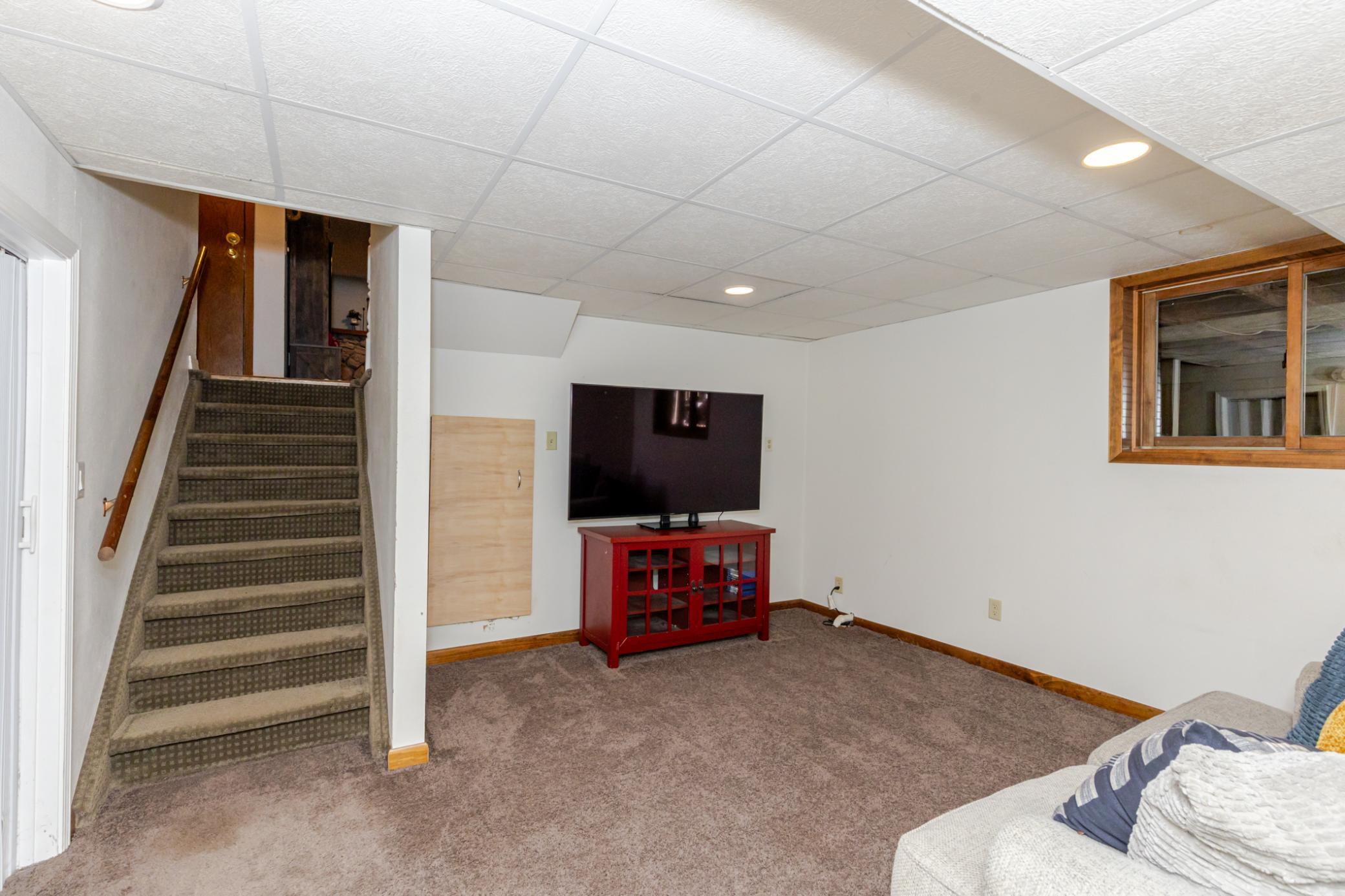 1976 single family home for sale at 1744 23rd Street S in Fargo, ND — 4 bed, 4 bath (photo 46 of 71)