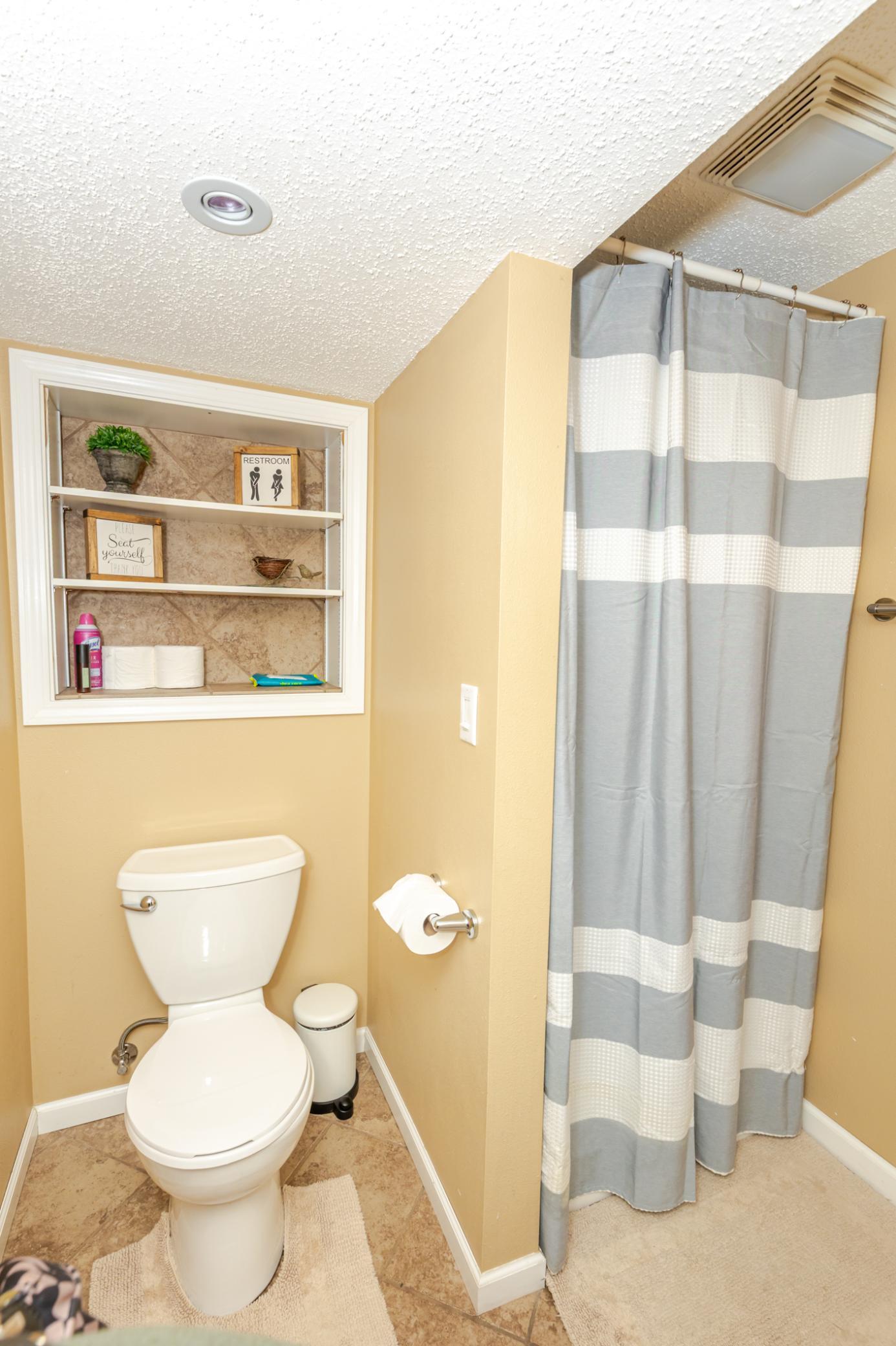 1976 single family home for sale at 1744 23rd Street S in Fargo, ND — 4 bed, 4 bath (photo 52 of 71)