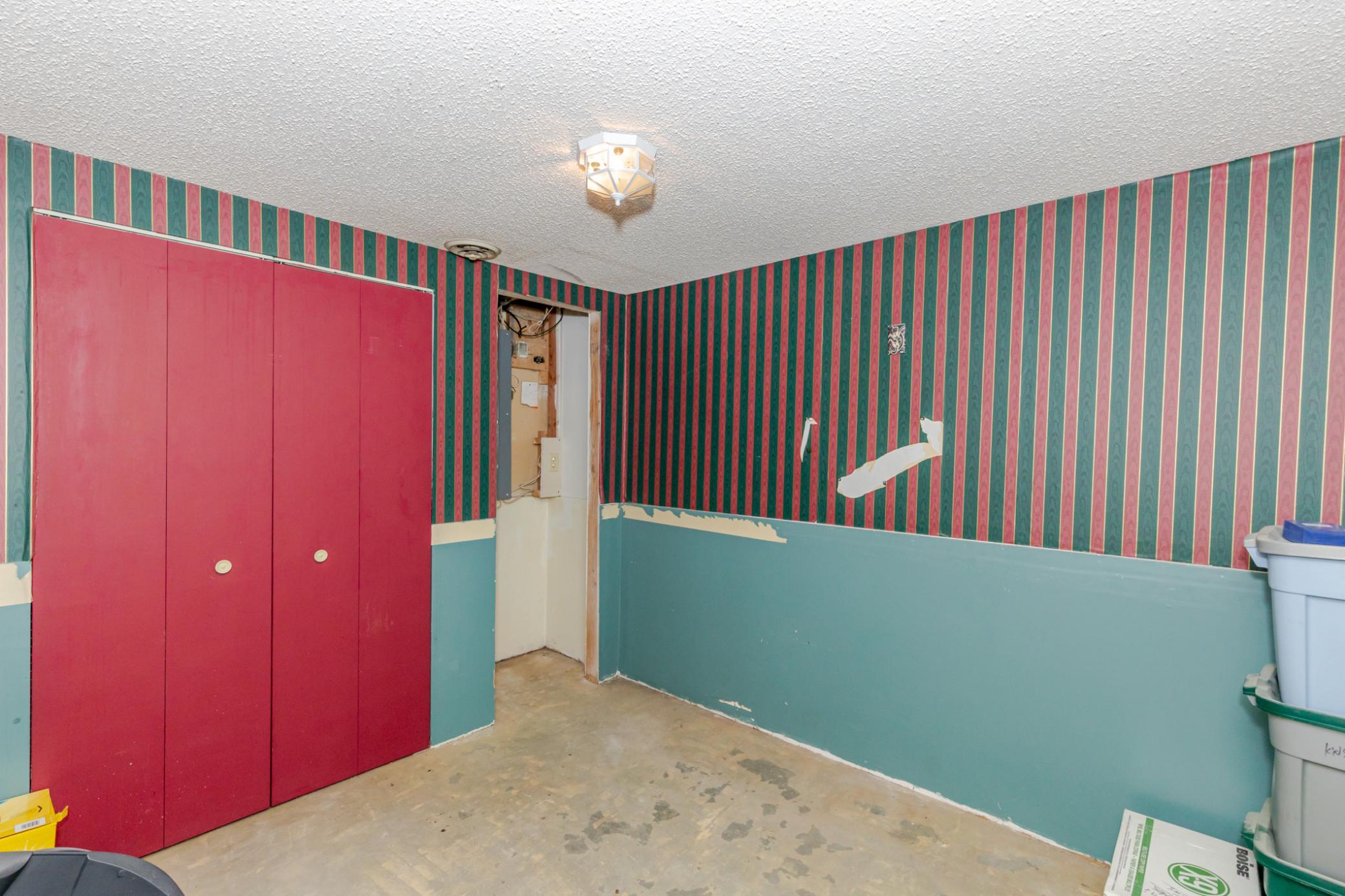 1976 single family home for sale at 1744 23rd Street S in Fargo, ND — 4 bed, 4 bath (photo 53 of 71)