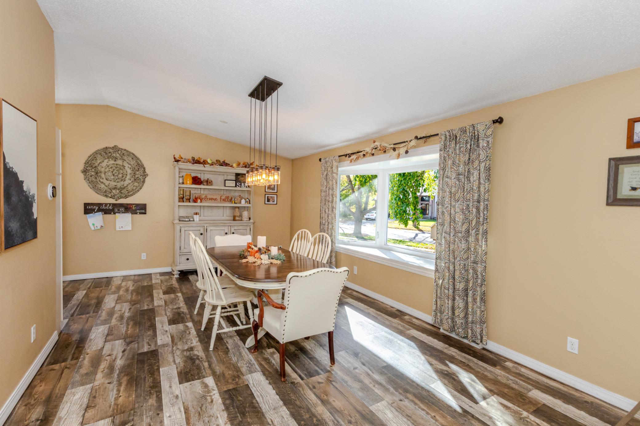 1976 single family home for sale at 1744 23rd Street S in Fargo, ND — 4 bed, 4 bath (photo 9 of 71)