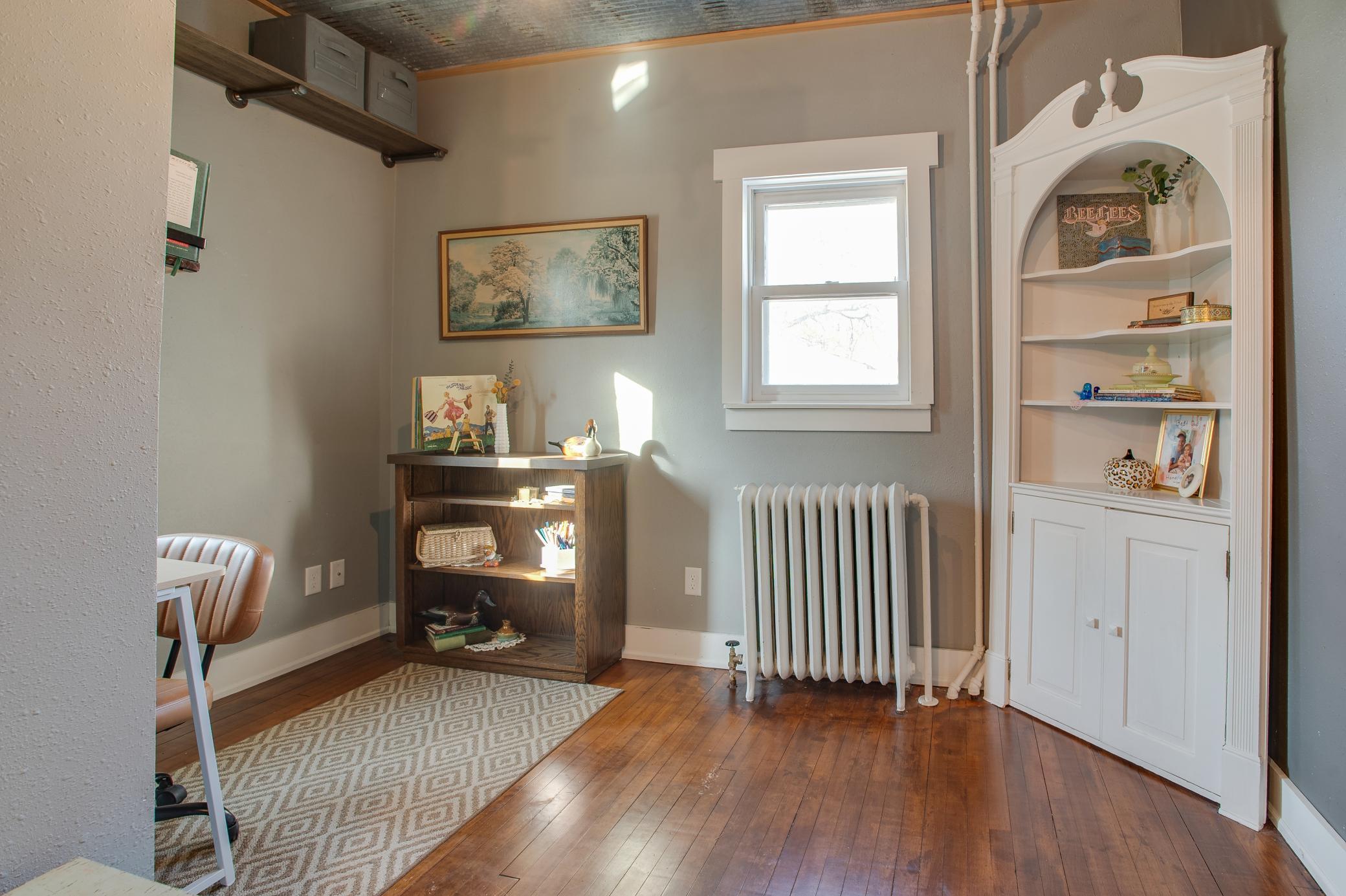 1900 single family home for sale at 28 Francis Street in West Fargo, ND — 4 bed, 2 bath (photo 24 of 55)