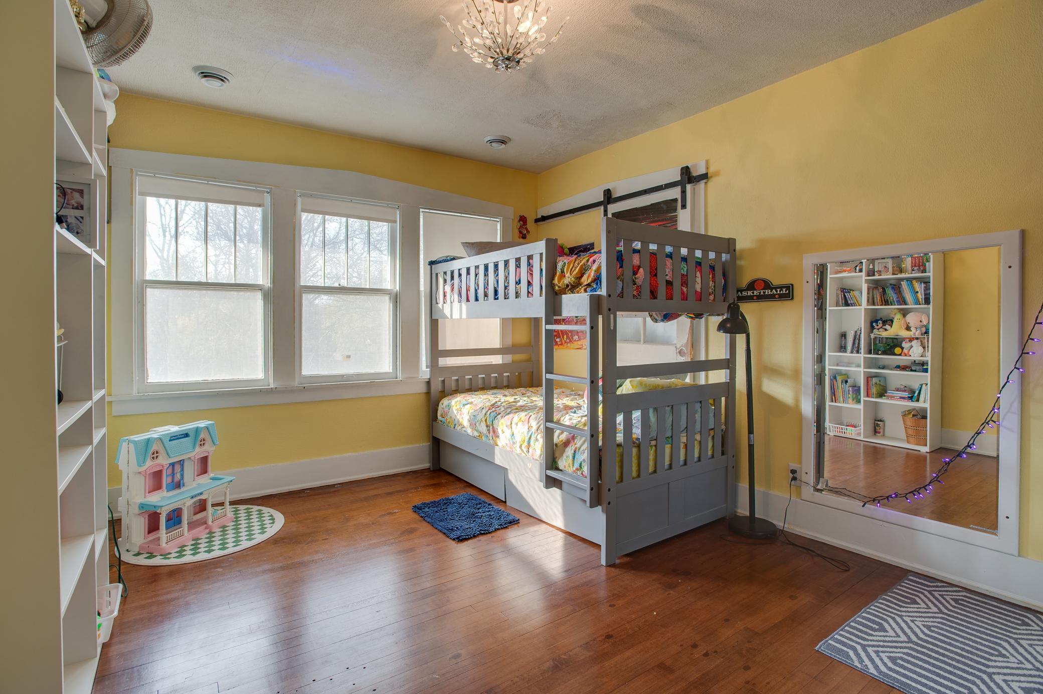1900 single family home for sale at 28 Francis Street in West Fargo, ND — 4 bed, 2 bath (photo 38 of 55)