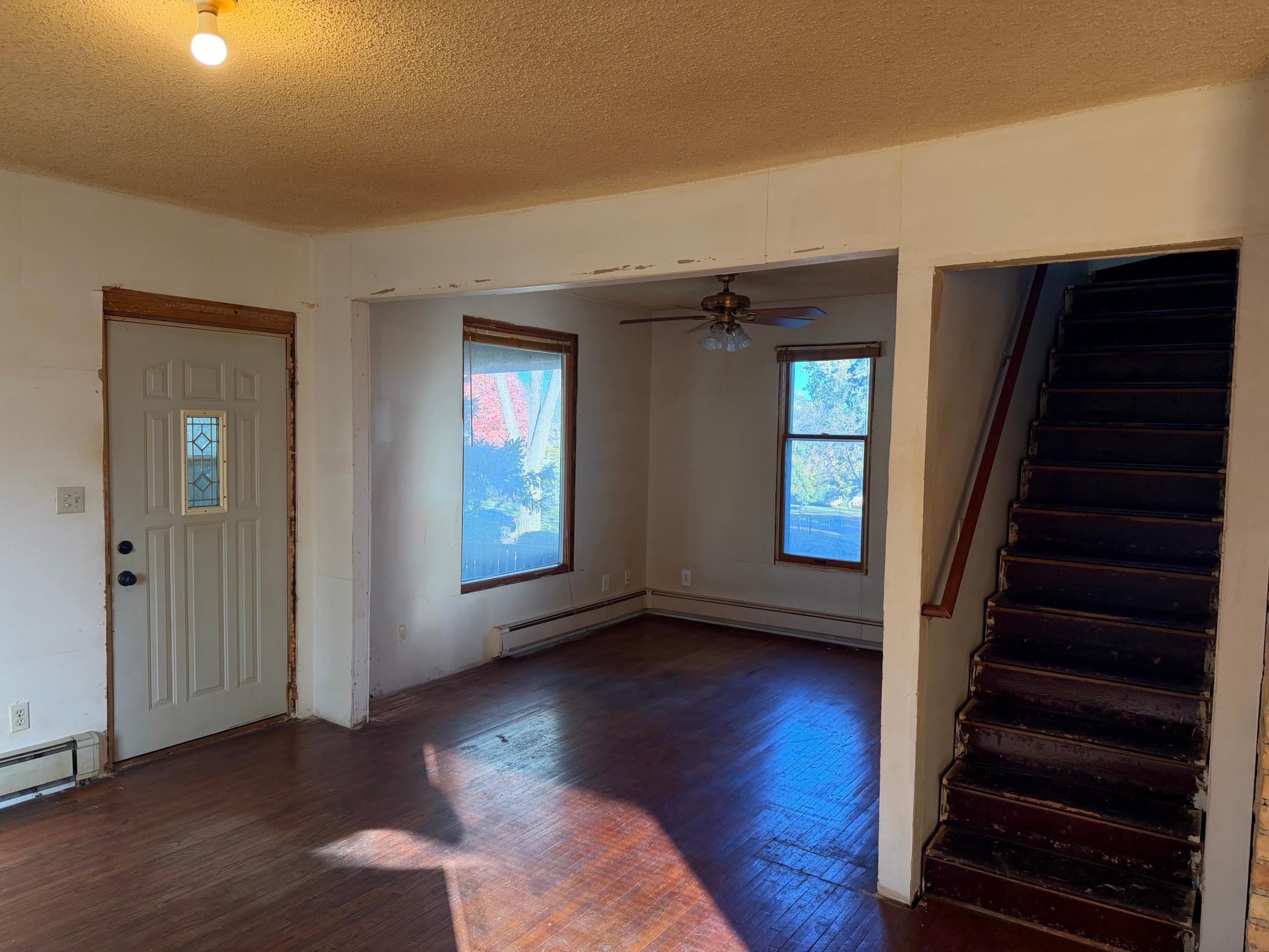 1910 single family home for sale at 715 S Sheridan Street in Fergus Falls, MN — 2 bed, 2 bath (photo 11 of 28)