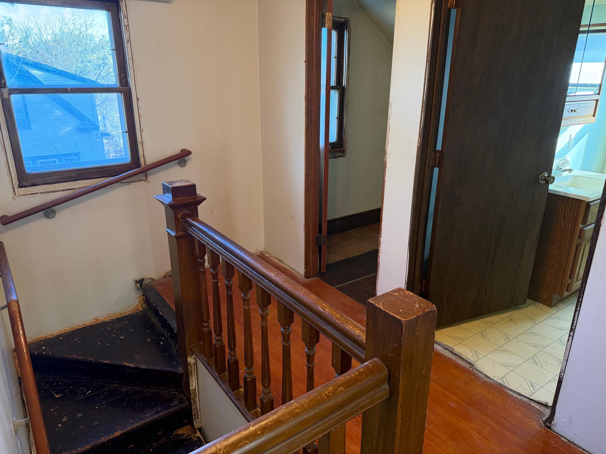 1910 single family home for sale at 715 S Sheridan Street in Fergus Falls, MN — 2 bed, 2 bath (photo 14 of 28)