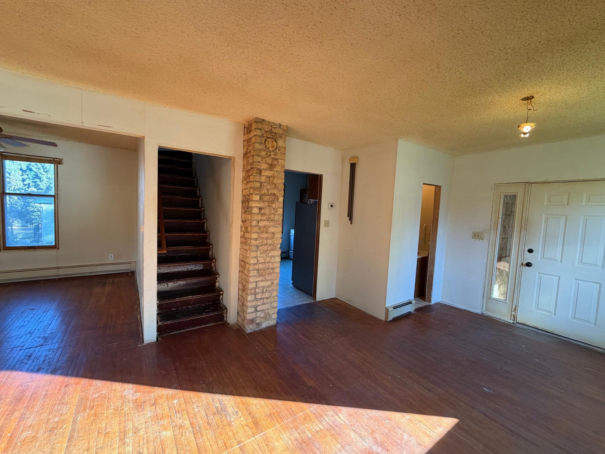 1910 single family home for sale at 715 S Sheridan Street in Fergus Falls, MN — 2 bed, 2 bath (photo 17 of 28)