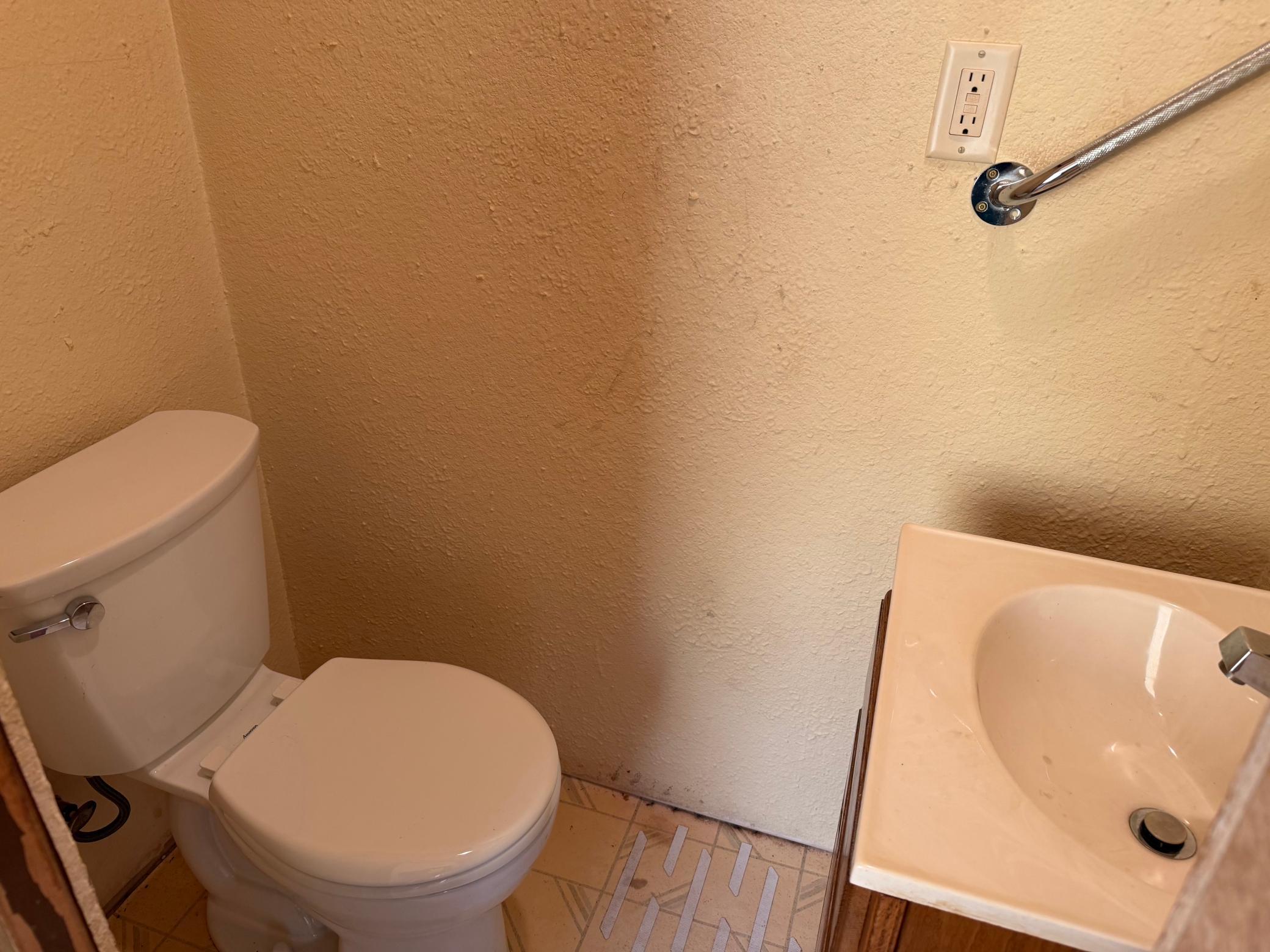 1910 single family home for sale at 715 S Sheridan Street in Fergus Falls, MN — 2 bed, 2 bath (photo 19 of 28)