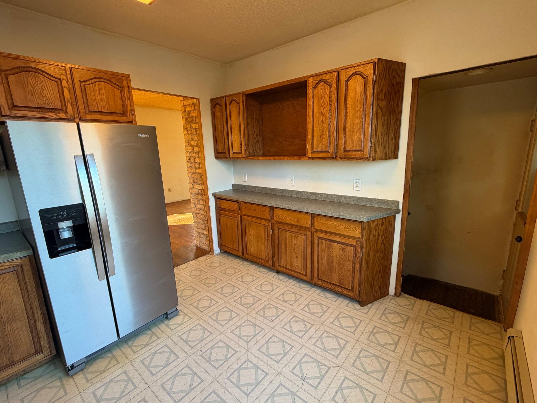 1910 single family home for sale at 715 S Sheridan Street in Fergus Falls, MN — 2 bed, 2 bath (photo 8 of 28)