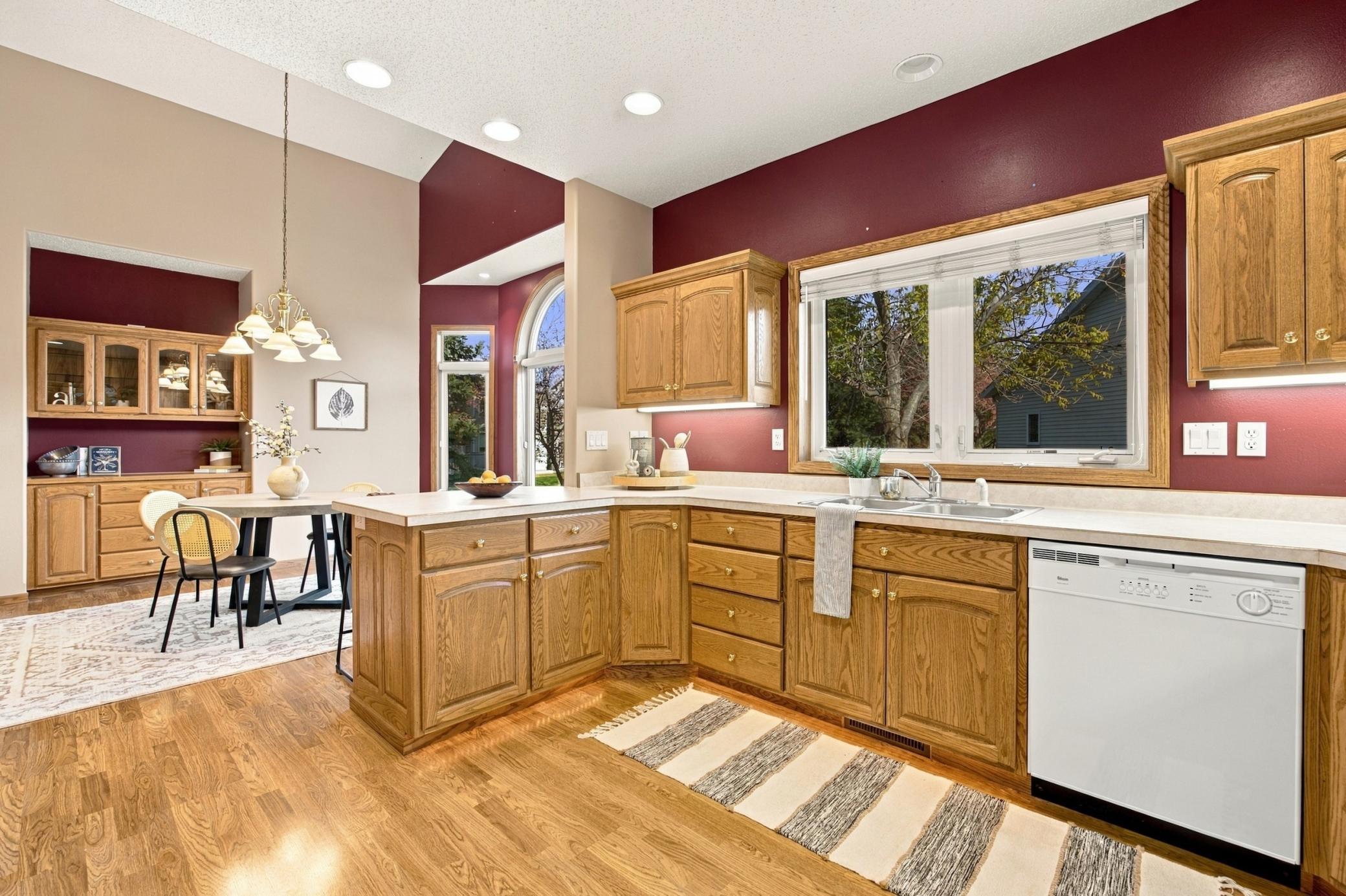 1998 townhouse for sale at 4519 3rd Street S in Moorhead, MN — 3 bed, 3 bath (photo 17 of 49)