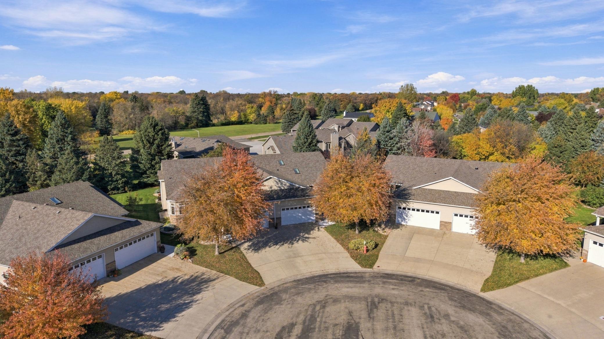 1998 townhouse for sale at 4519 3rd Street S in Moorhead, MN — 3 bed, 3 bath (photo 43 of 49)