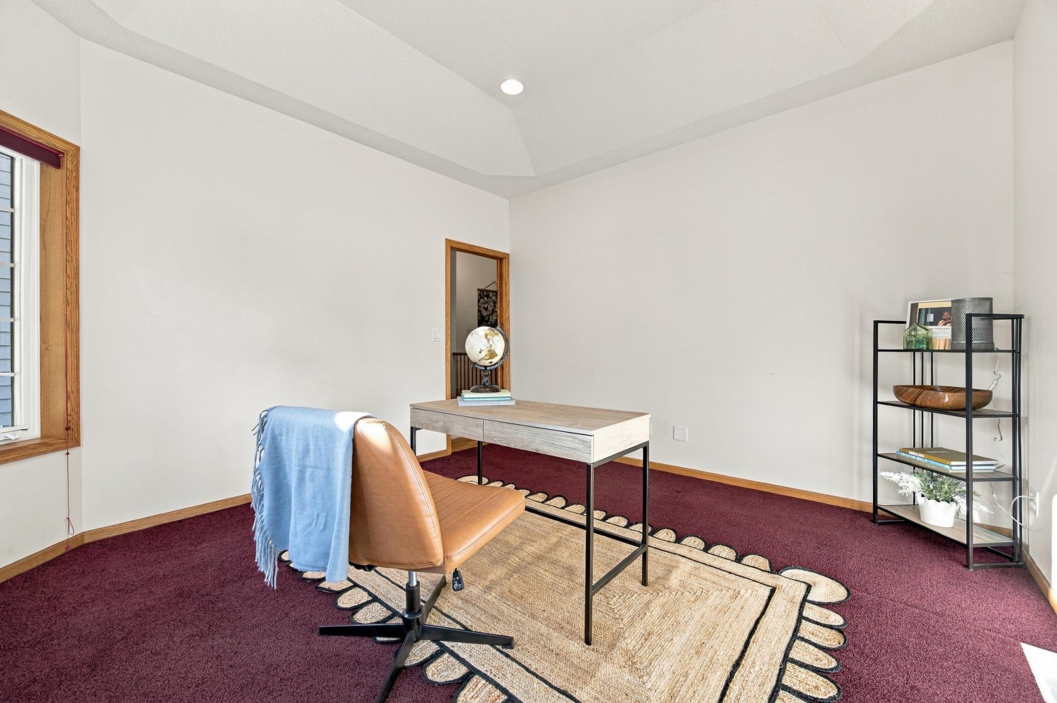 1998 townhouse for sale at 4519 3rd Street S in Moorhead, MN — 3 bed, 3 bath (photo 8 of 49)