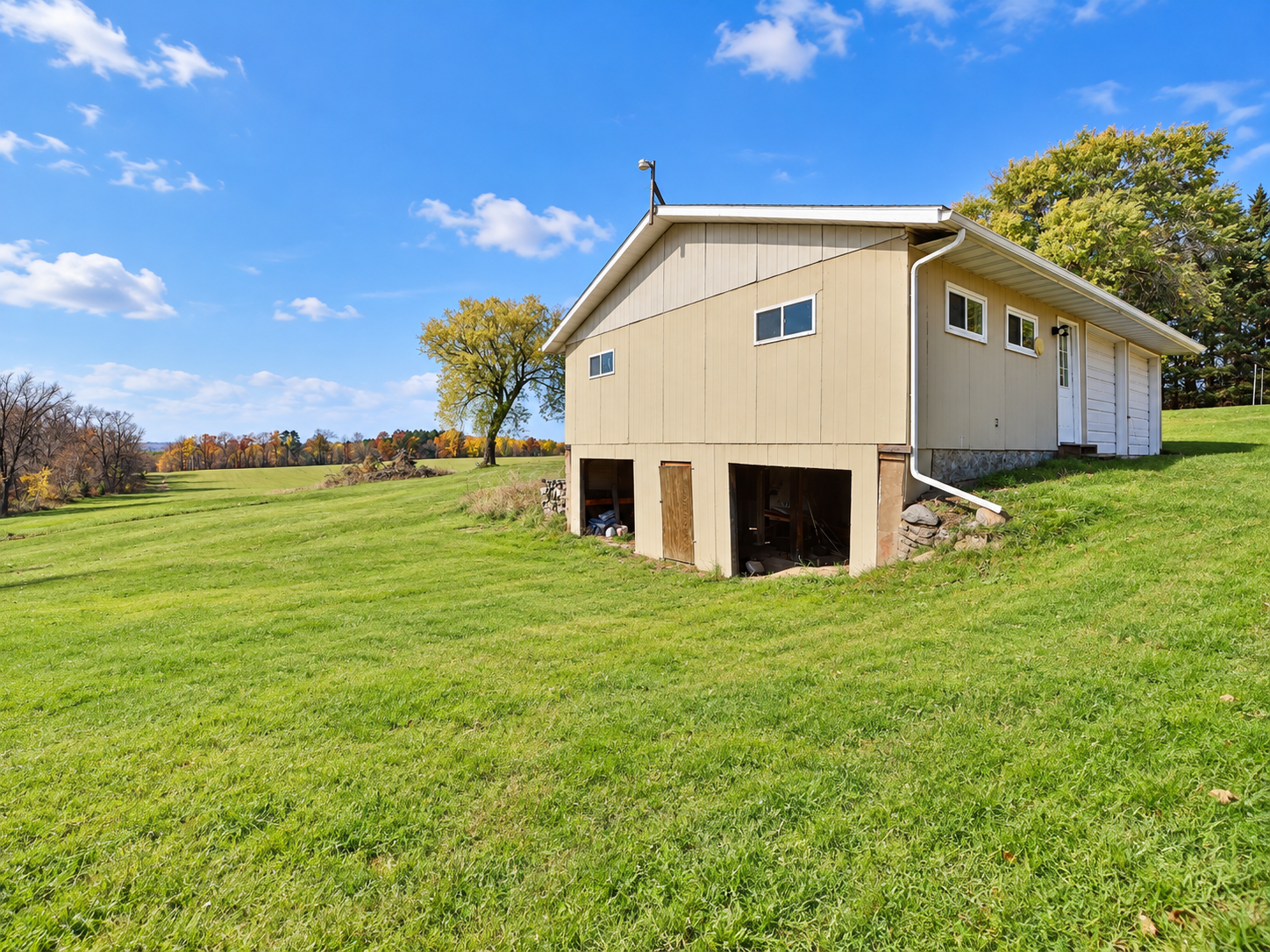 1971 single family home for sale at 39005 County 39 in Laporte, MN — 2 bed, 2 bath (photo 32 of 35)