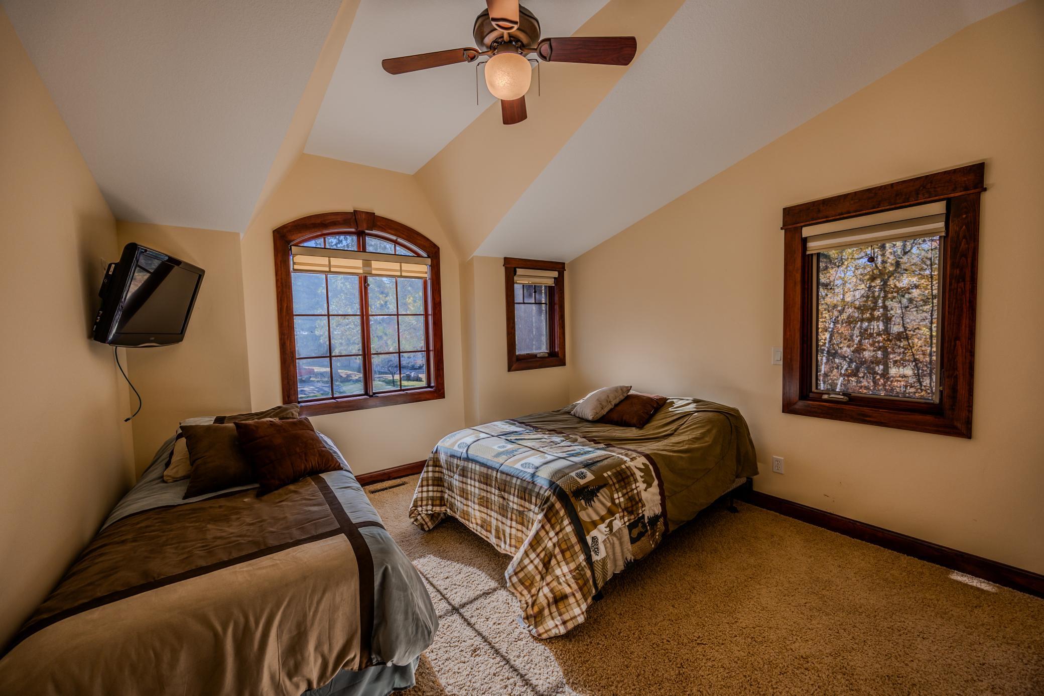 1979 single family home for sale at 17312 County 40 in Park Rapids, MN — 5 bed, 4 bath (photo 29 of 90)