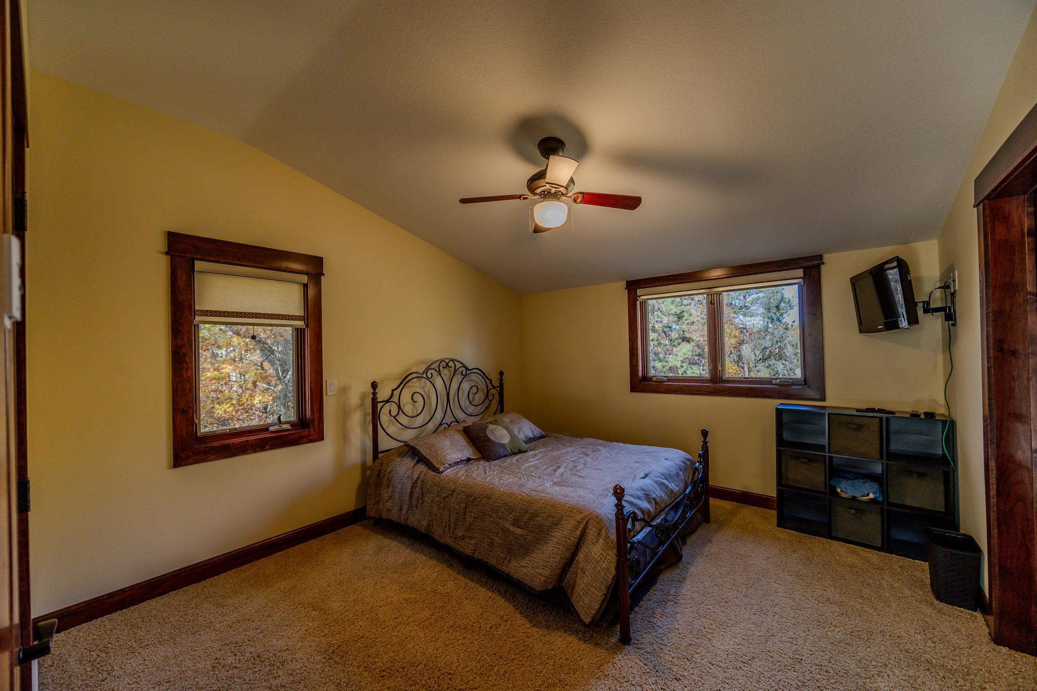 1979 single family home for sale at 17312 County 40 in Park Rapids, MN — 5 bed, 4 bath (photo 31 of 90)