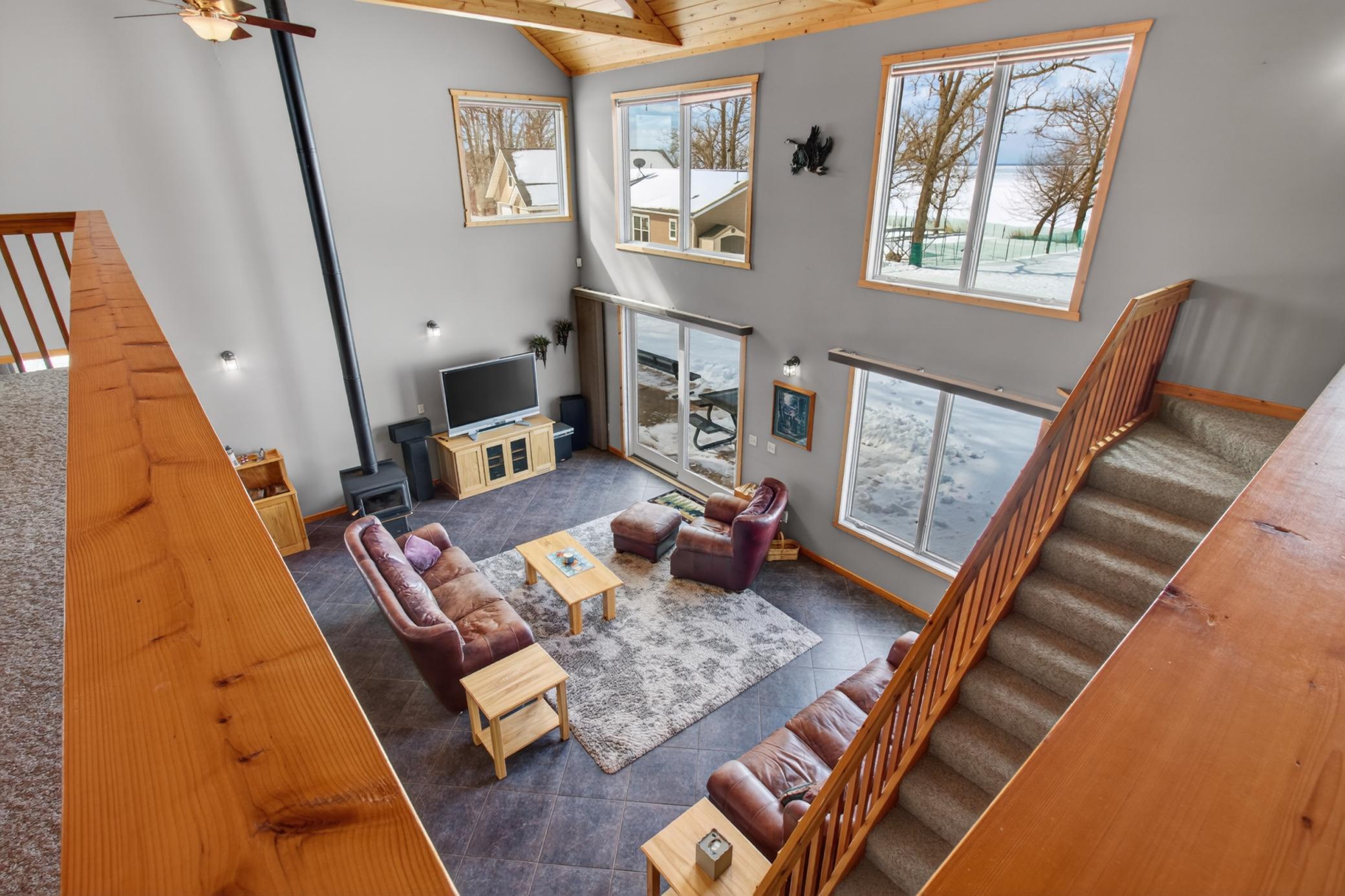 2002 single family home for sale at 10985 Sugar Point Drive NW in Federal Dam, MN — 4 bed, 3 bath (photo 17 of 43)