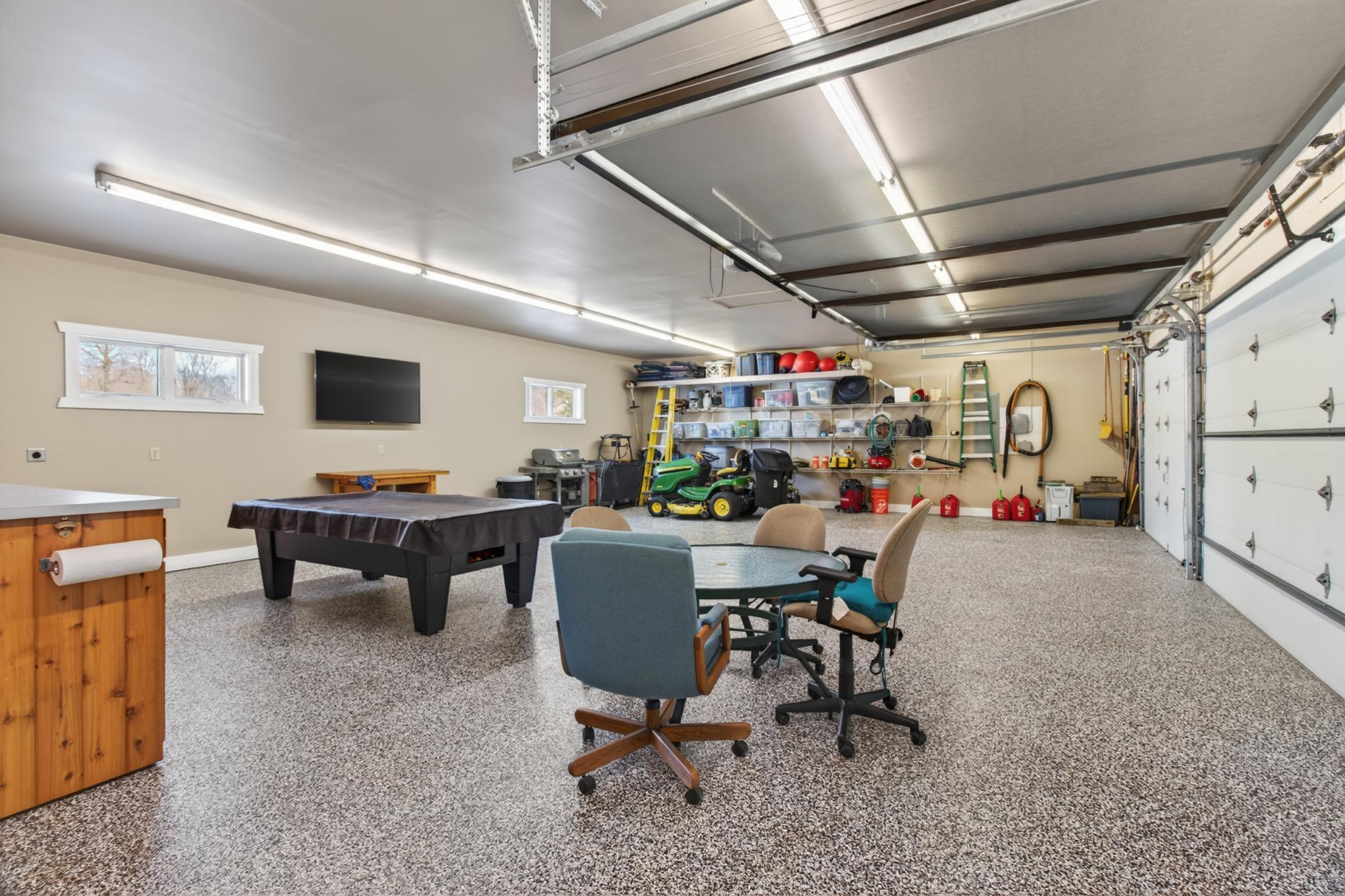 2002 single family home for sale at 10985 Sugar Point Drive NW in Federal Dam, MN — 4 bed, 3 bath (photo 38 of 43)
