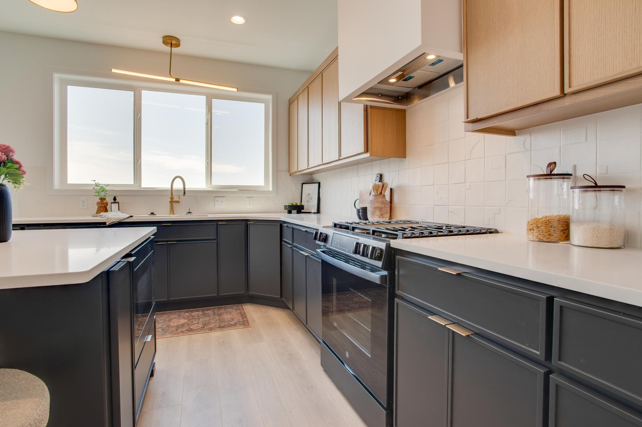 2026 single family home for sale at 1137 Rachel Drive W in West Fargo, ND — 3 bed, 3 bath (photo 10 of 22)