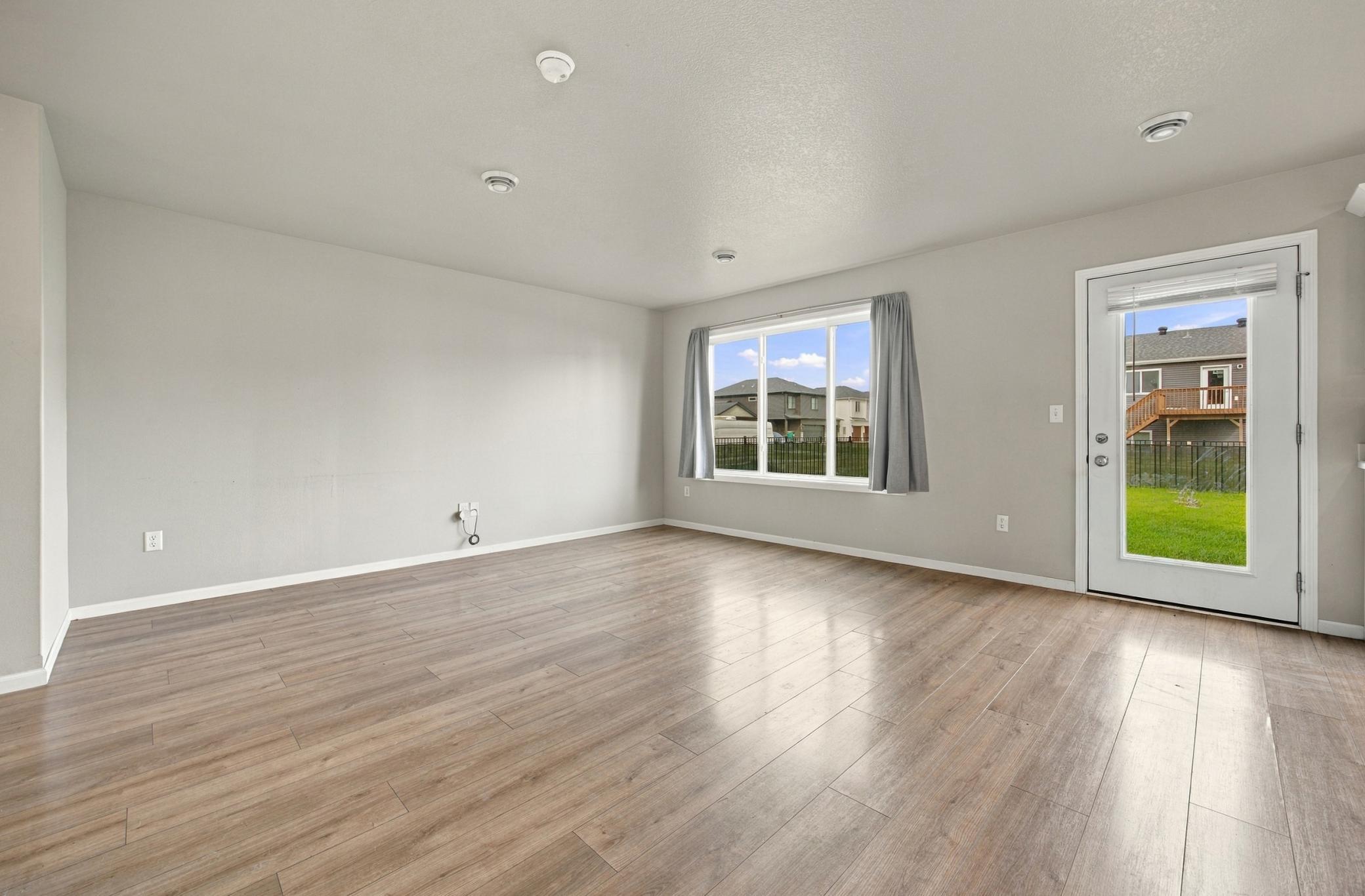 2023 single family home for sale at 1228 Rachel Drive W in West Fargo, ND — 3 bed, 3 bath (photo 7 of 34)