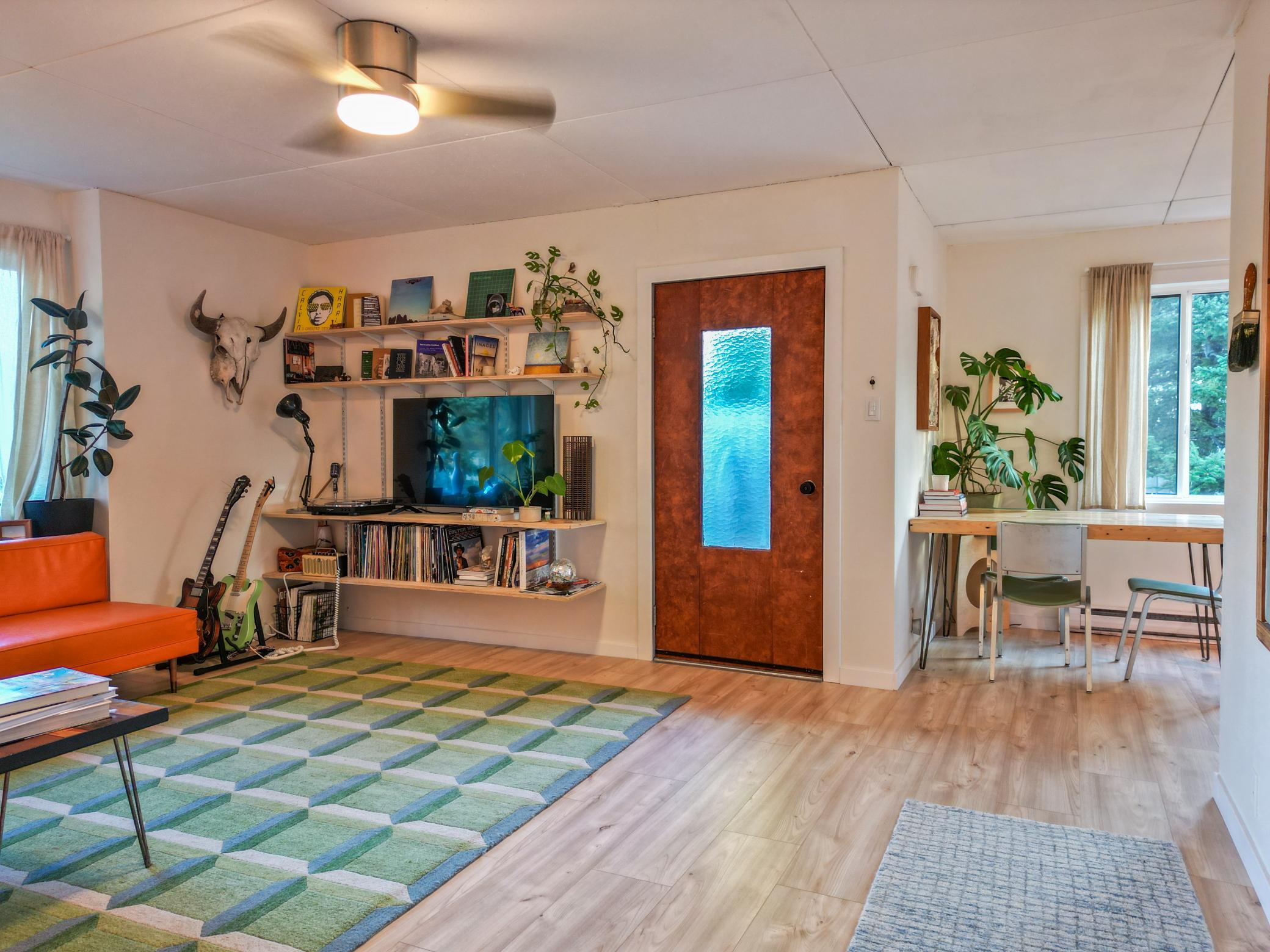 1950 single family home for sale at 1501 5th Street S in Fargo, ND — 2 bed, 1 bath (photo 11 of 38)