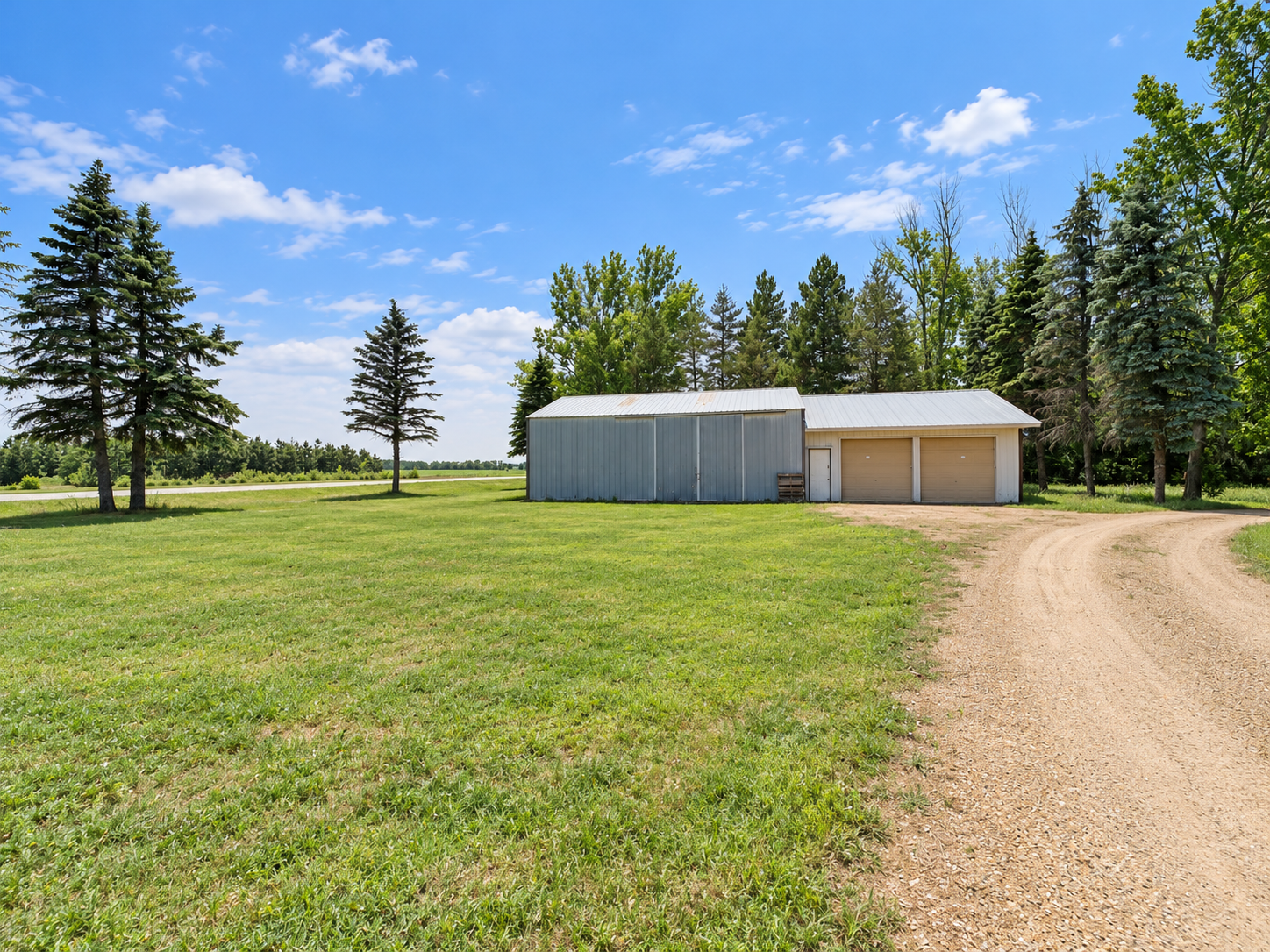 1997 single family home for sale at 26484 County Road 2 in Staples, MN — 2 bed, 1 bath (photo 15 of 23)