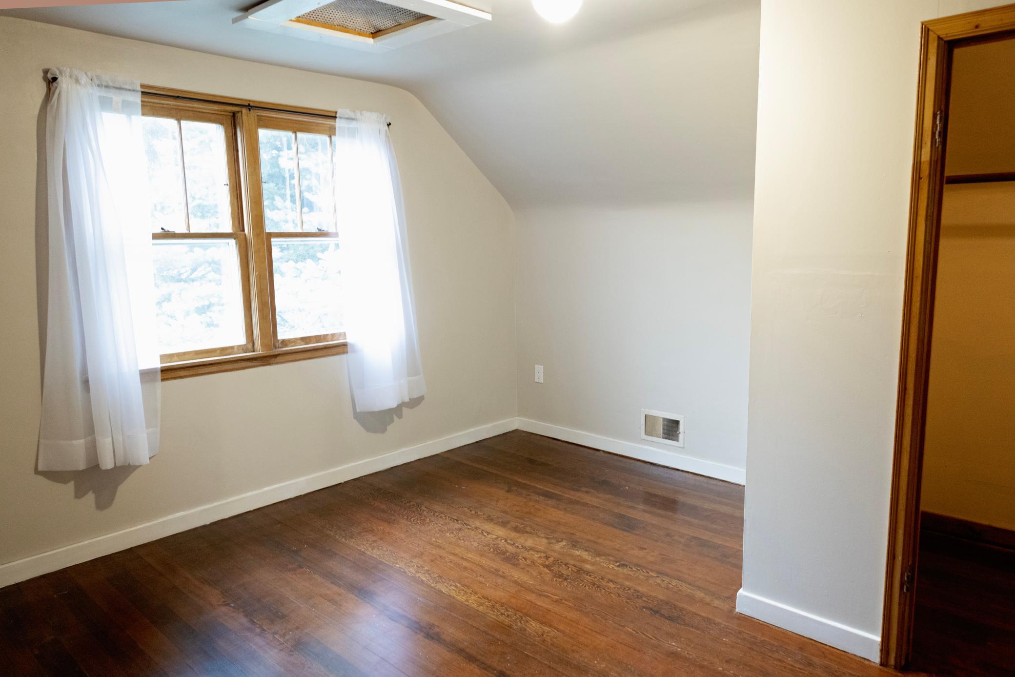 1948 single family home for sale at 38 N Central Avenue in Kensington, MN — 2 bed, 2 bath (photo 10 of 30)