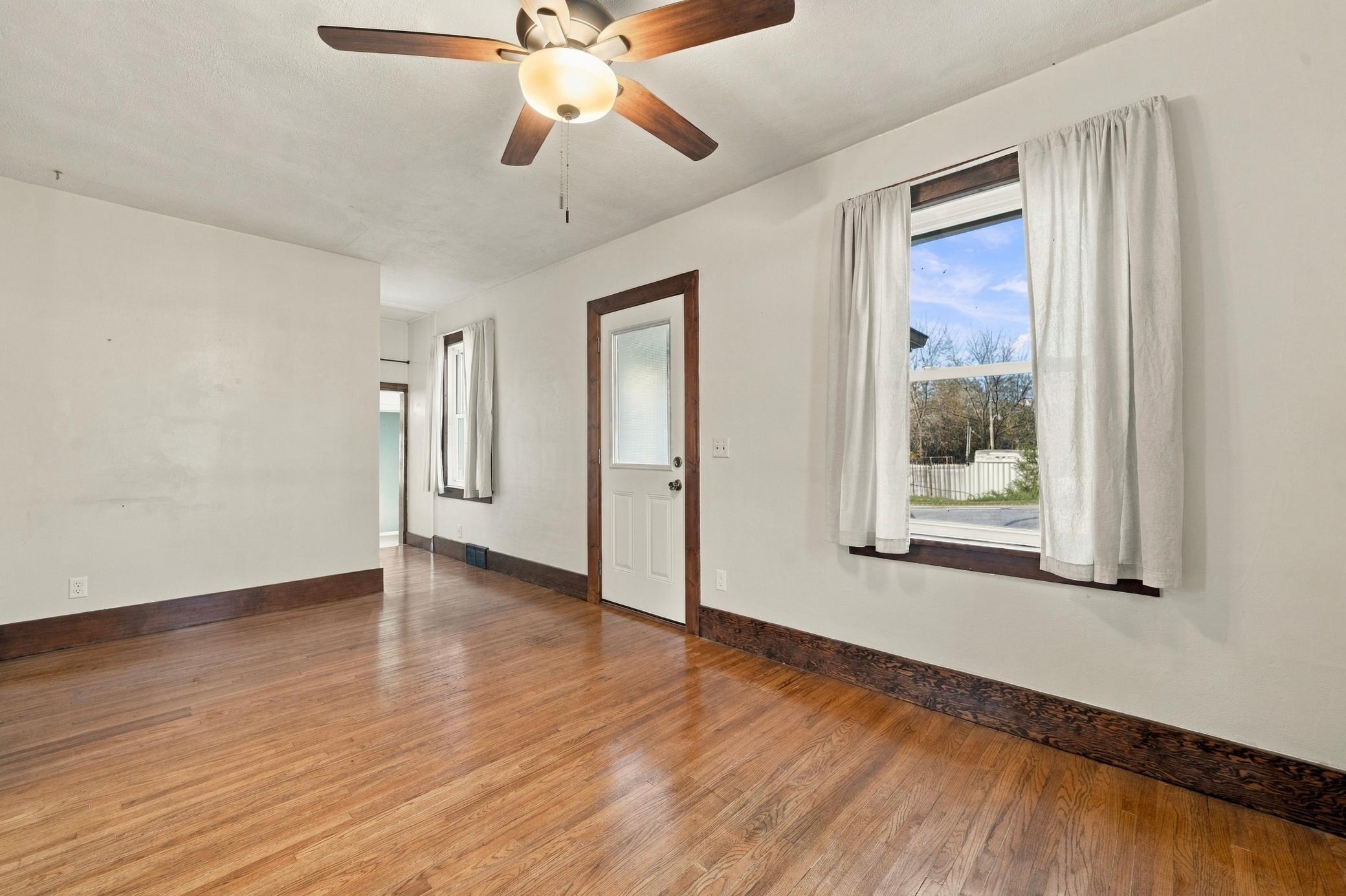 1930 single family home for sale at 313 4th Street NW in Bertha, MN — 2 bed, 2 bath (photo 14 of 36)