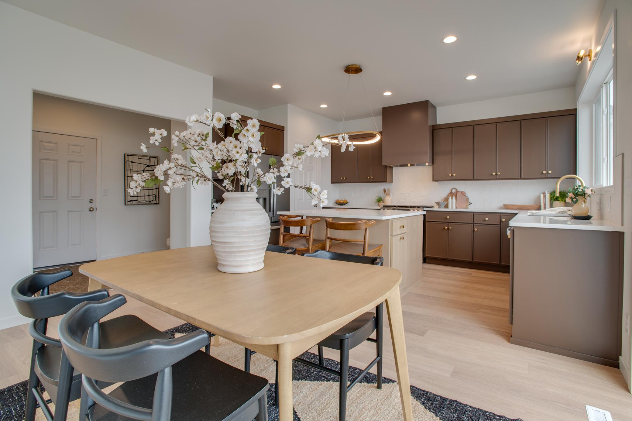 2026 single family home for sale at 6984 32nd Street S in Fargo, ND — 3 bed, 3 bath (photo 18 of 54)