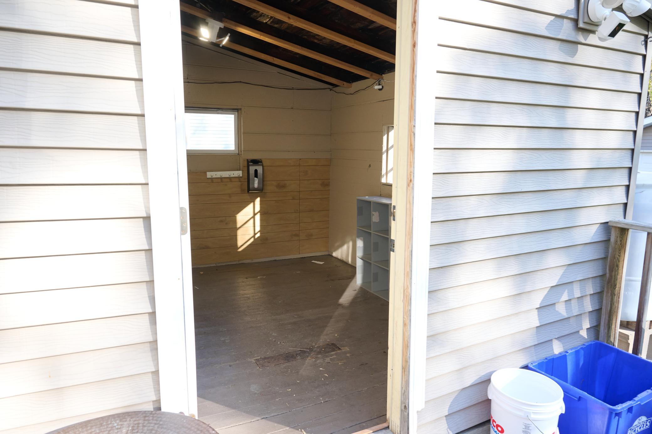 1904 single family home for sale at 610 University Drive S in Fargo, ND — 4 bed, 2 bath (photo 14 of 71)
